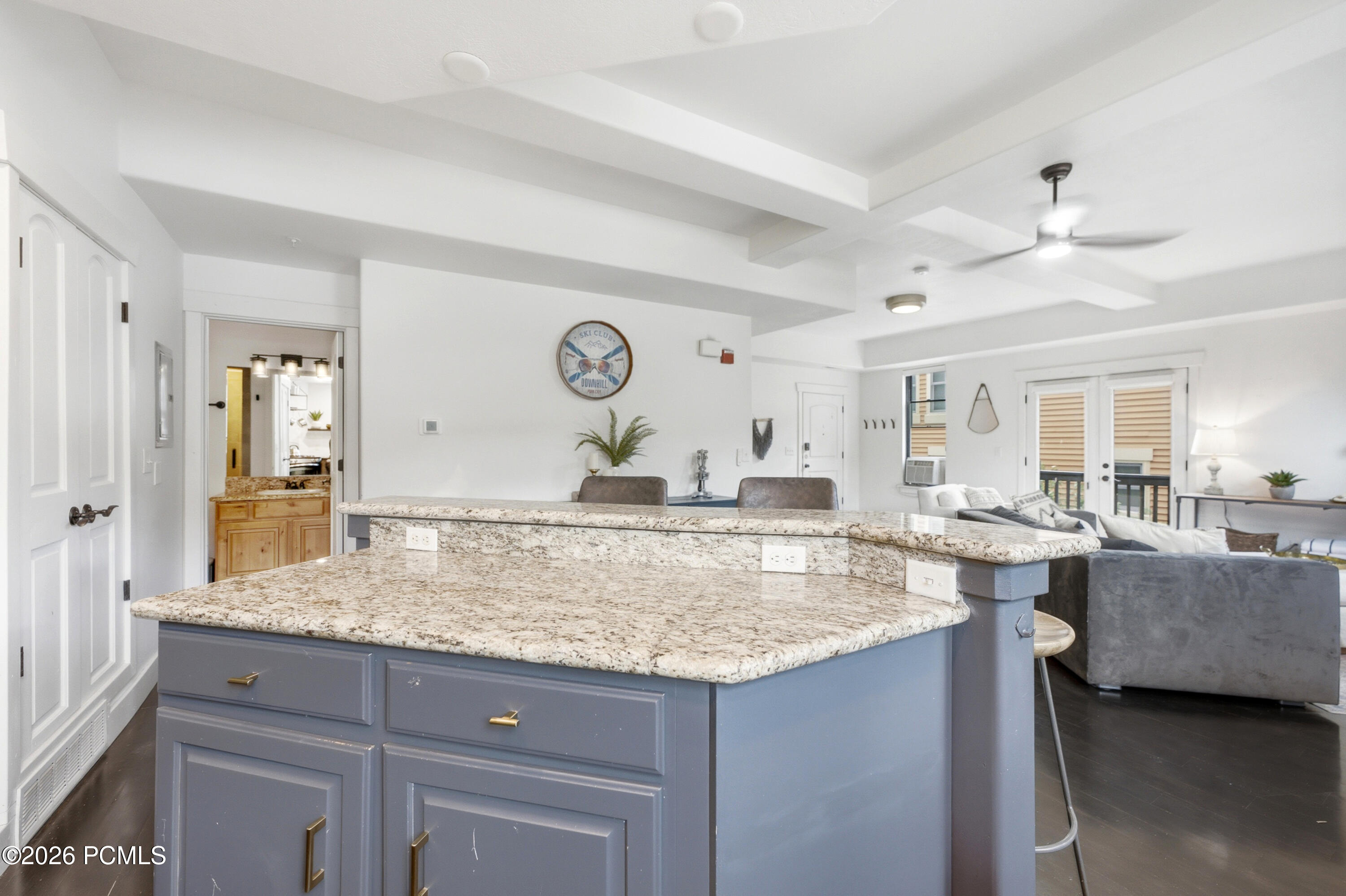 1499 Park Avenue 5