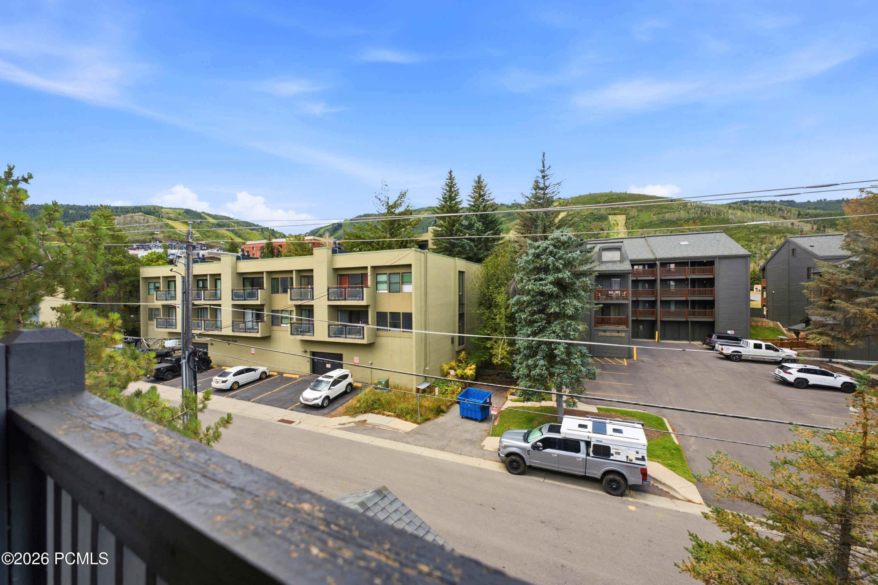 1499 Park Avenue 5