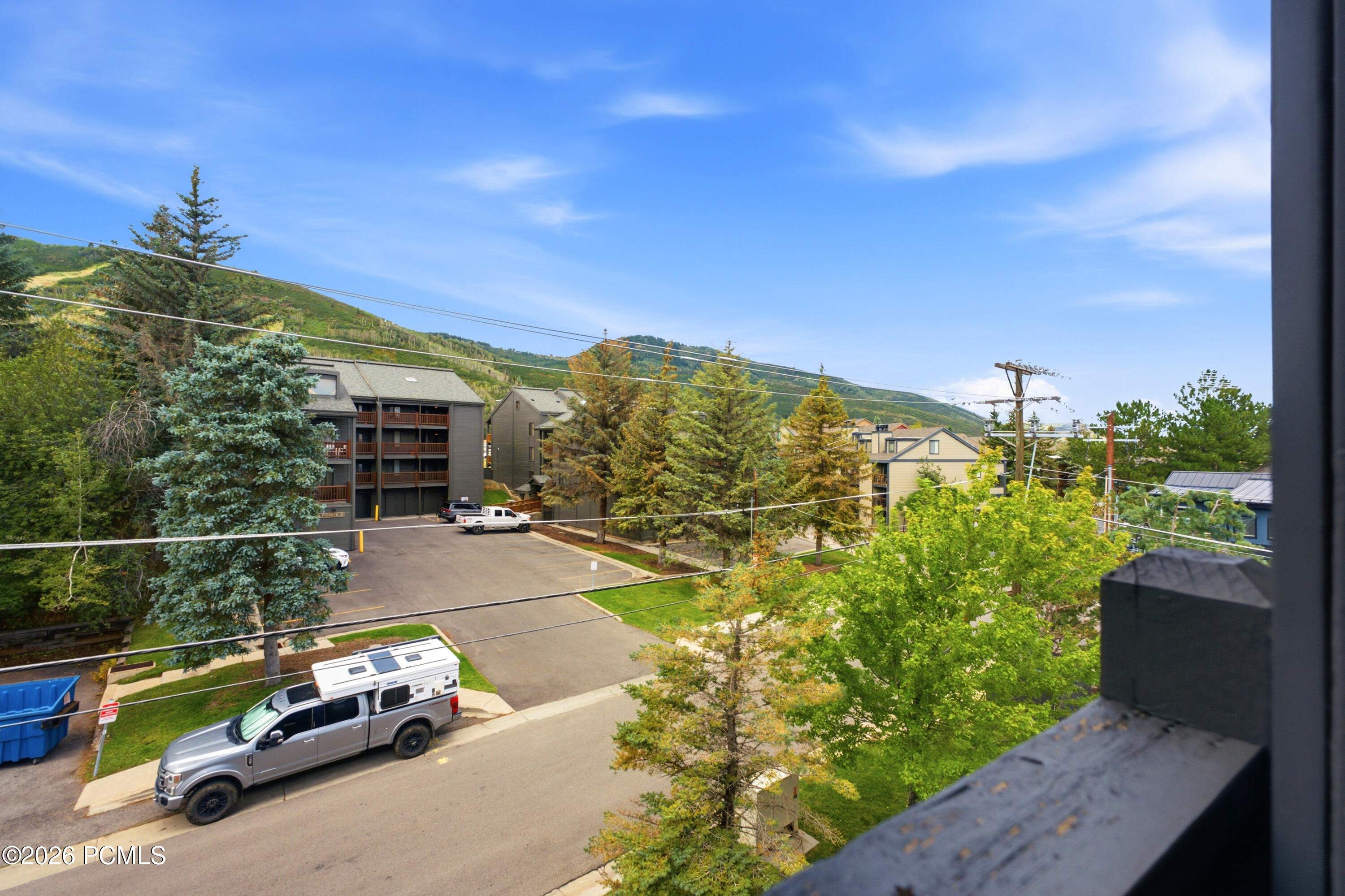 1499 Park Avenue 5