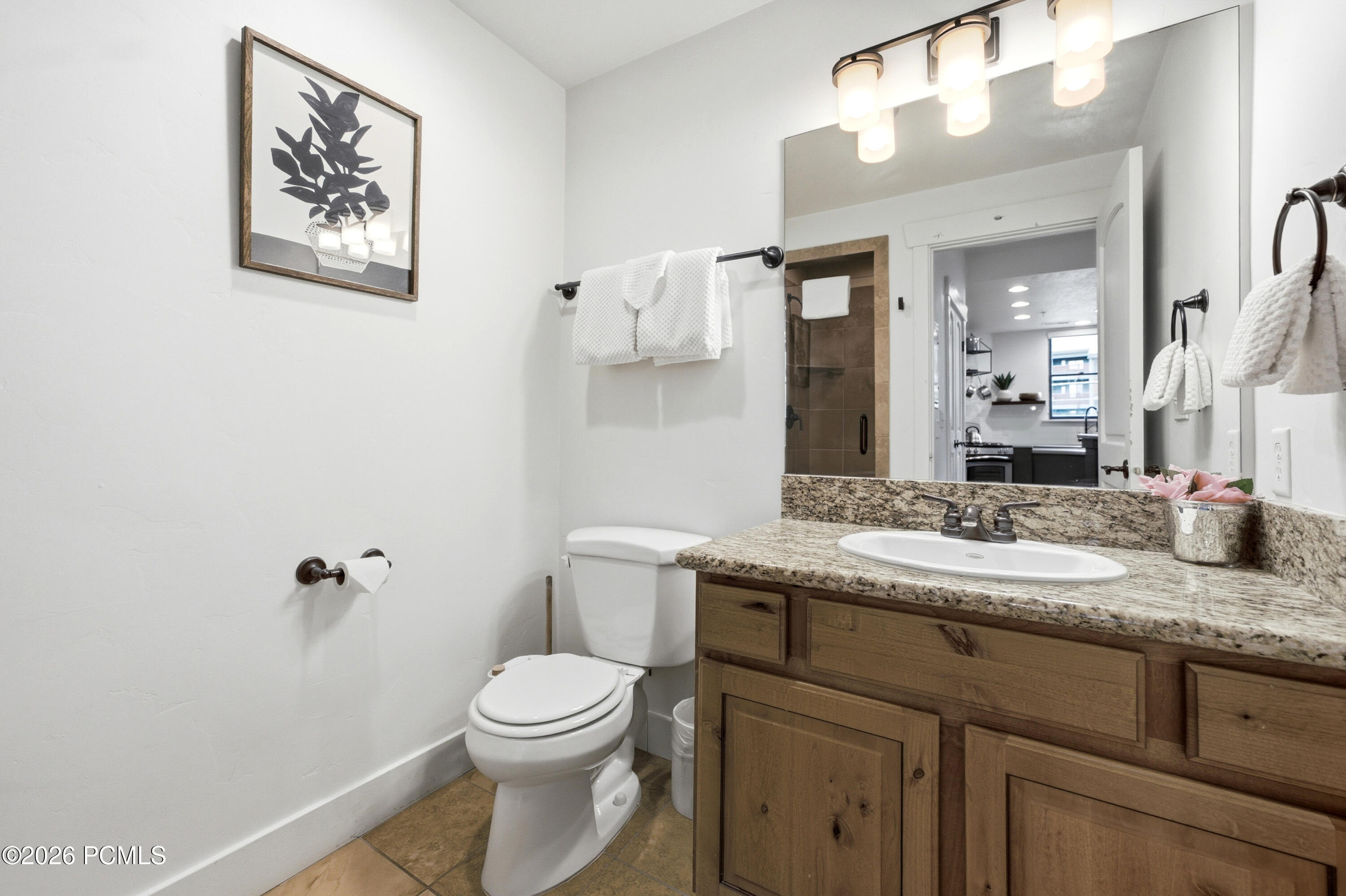 1499 Park Avenue 5
