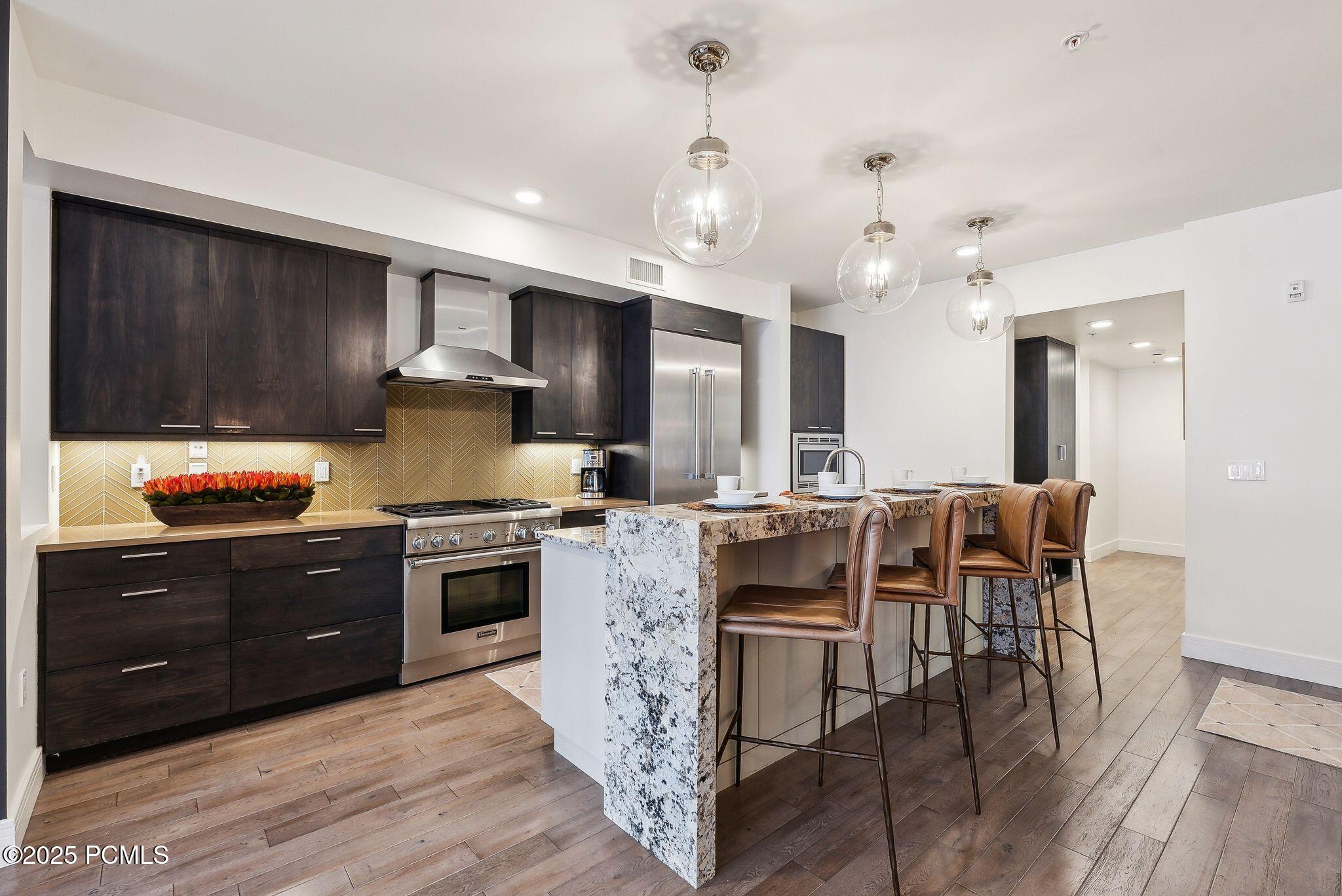 820 Park Avenue 203