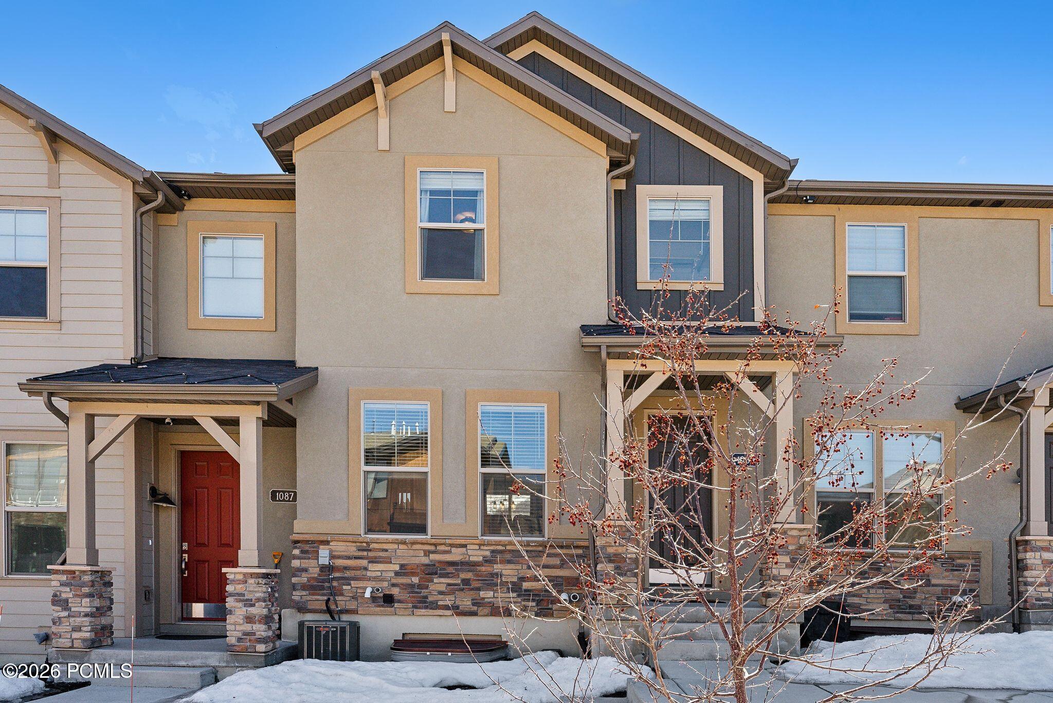 1089 W Wasatch Spring