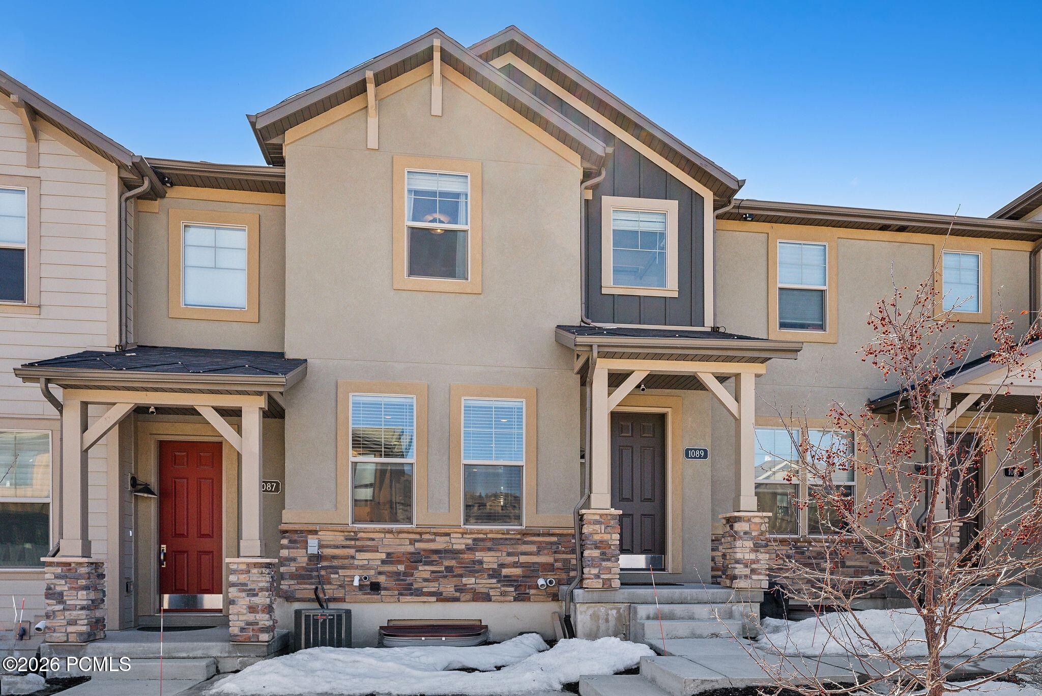 1089 W Wasatch Spring