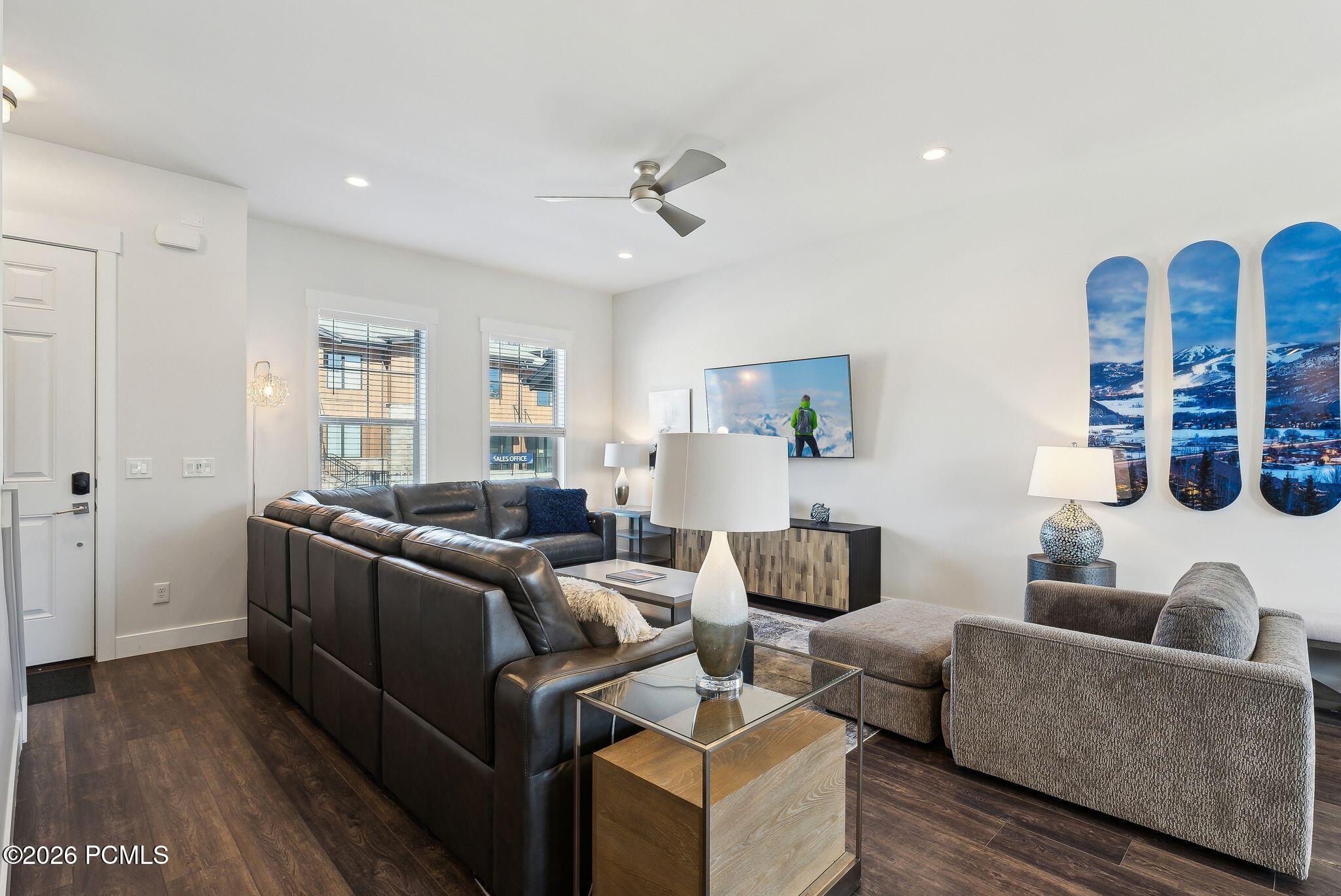 1089 W Wasatch Spring