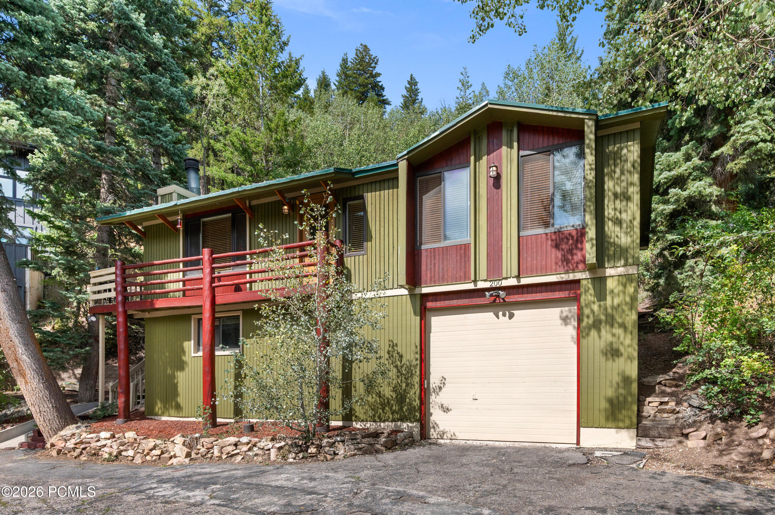 200 Paradise Road