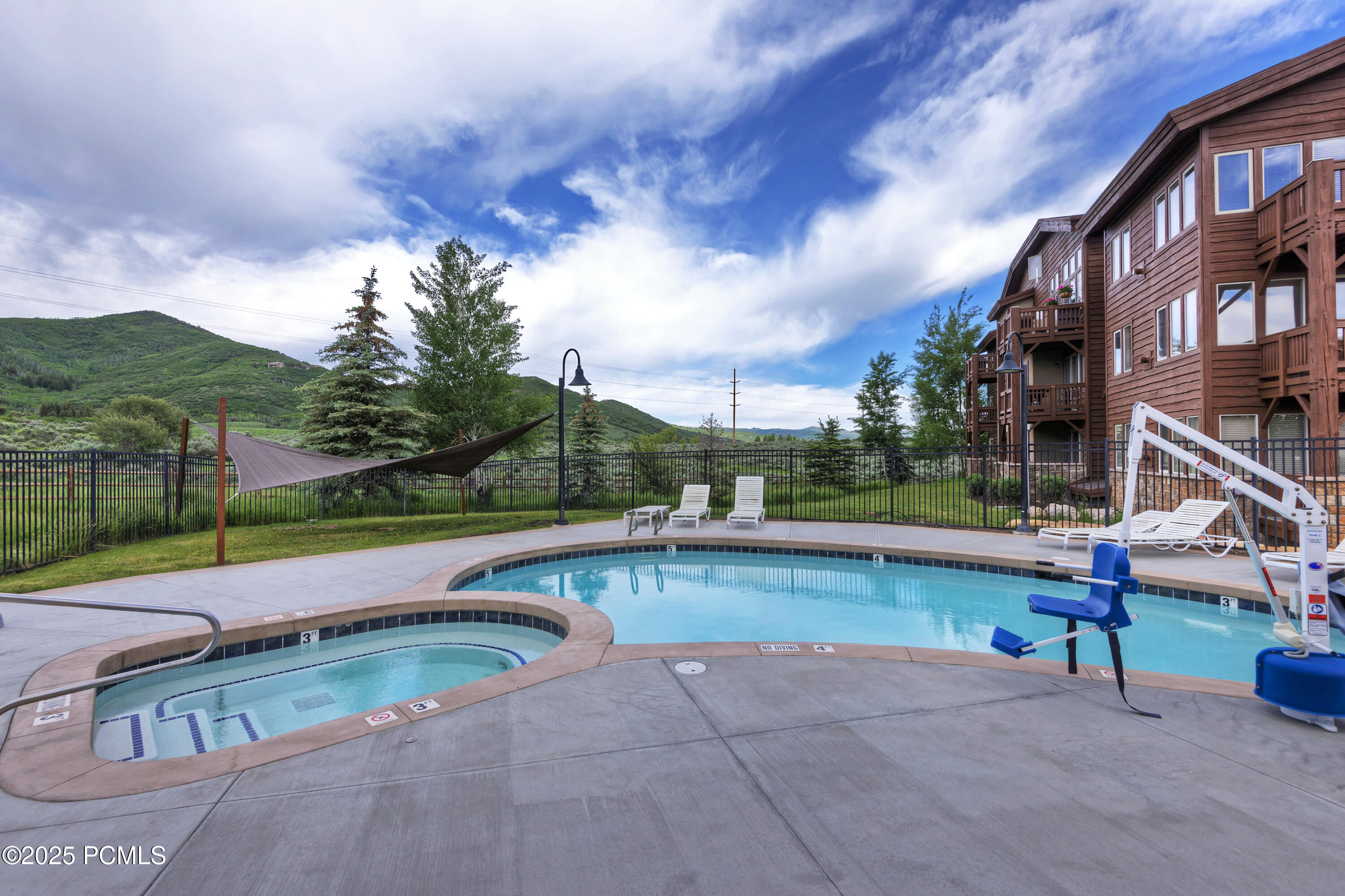 6785 N 2200 Apt 206