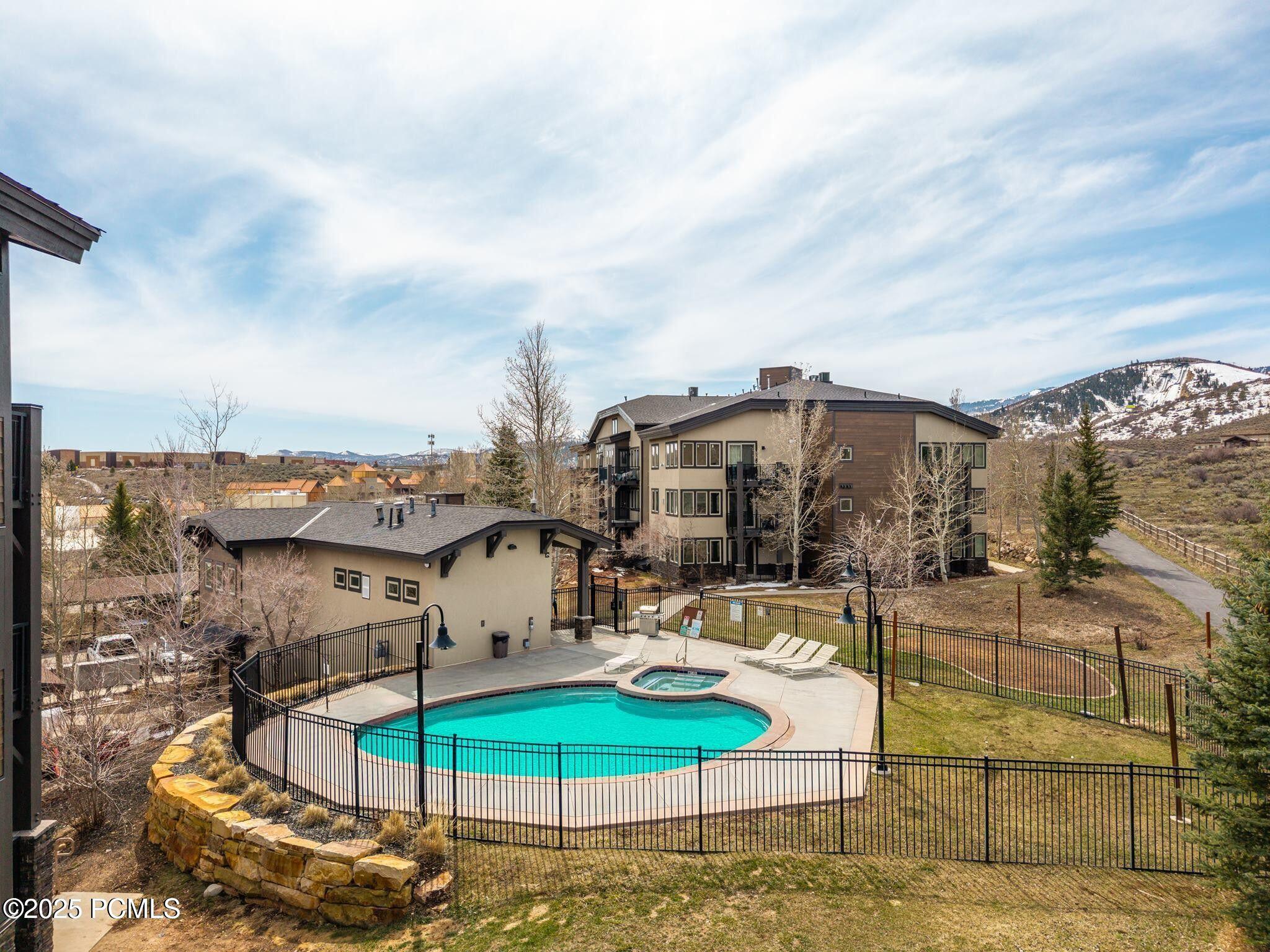 6785 N 2200 Apt 206