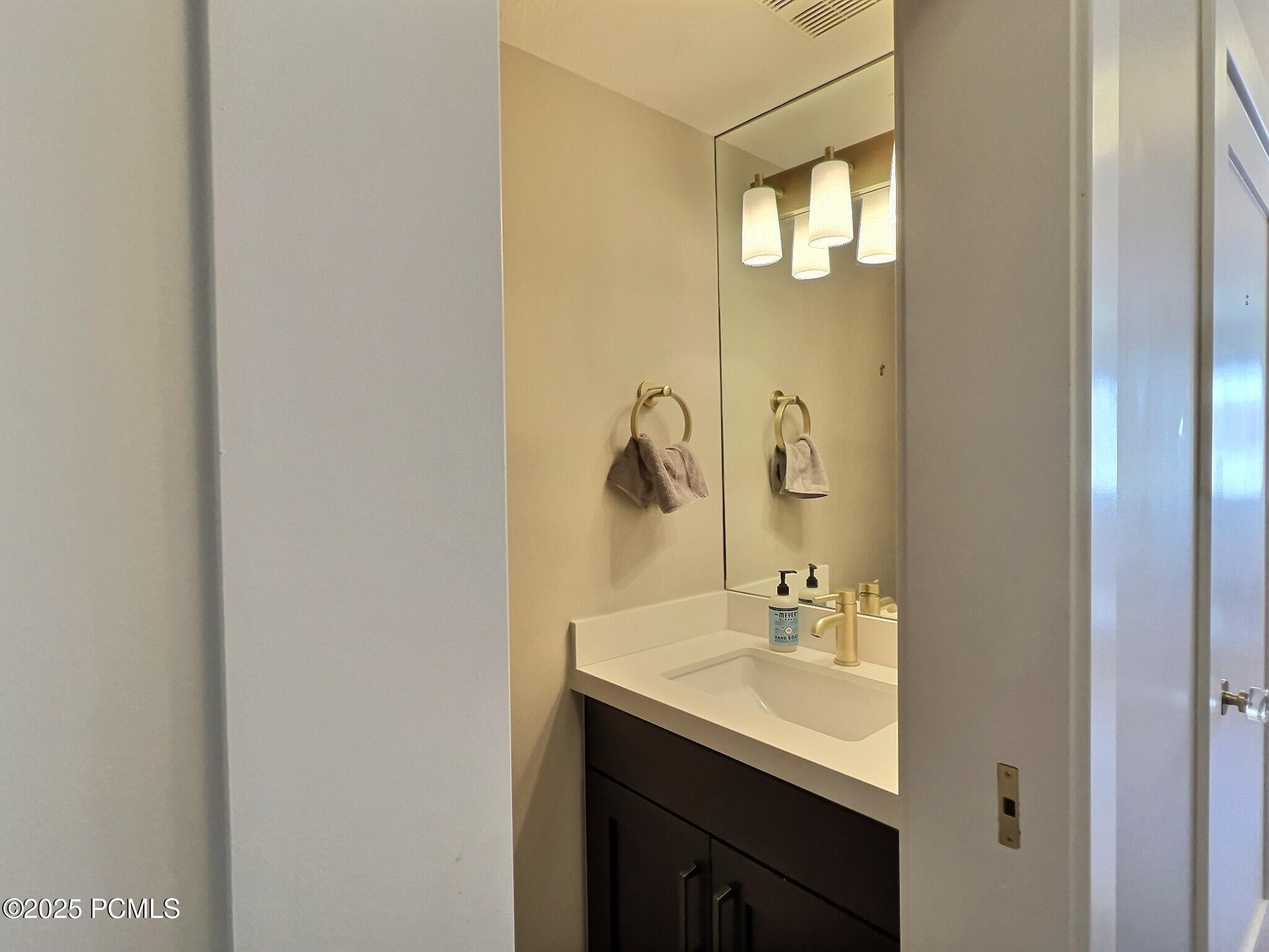 6785 N 2200 Apt 206