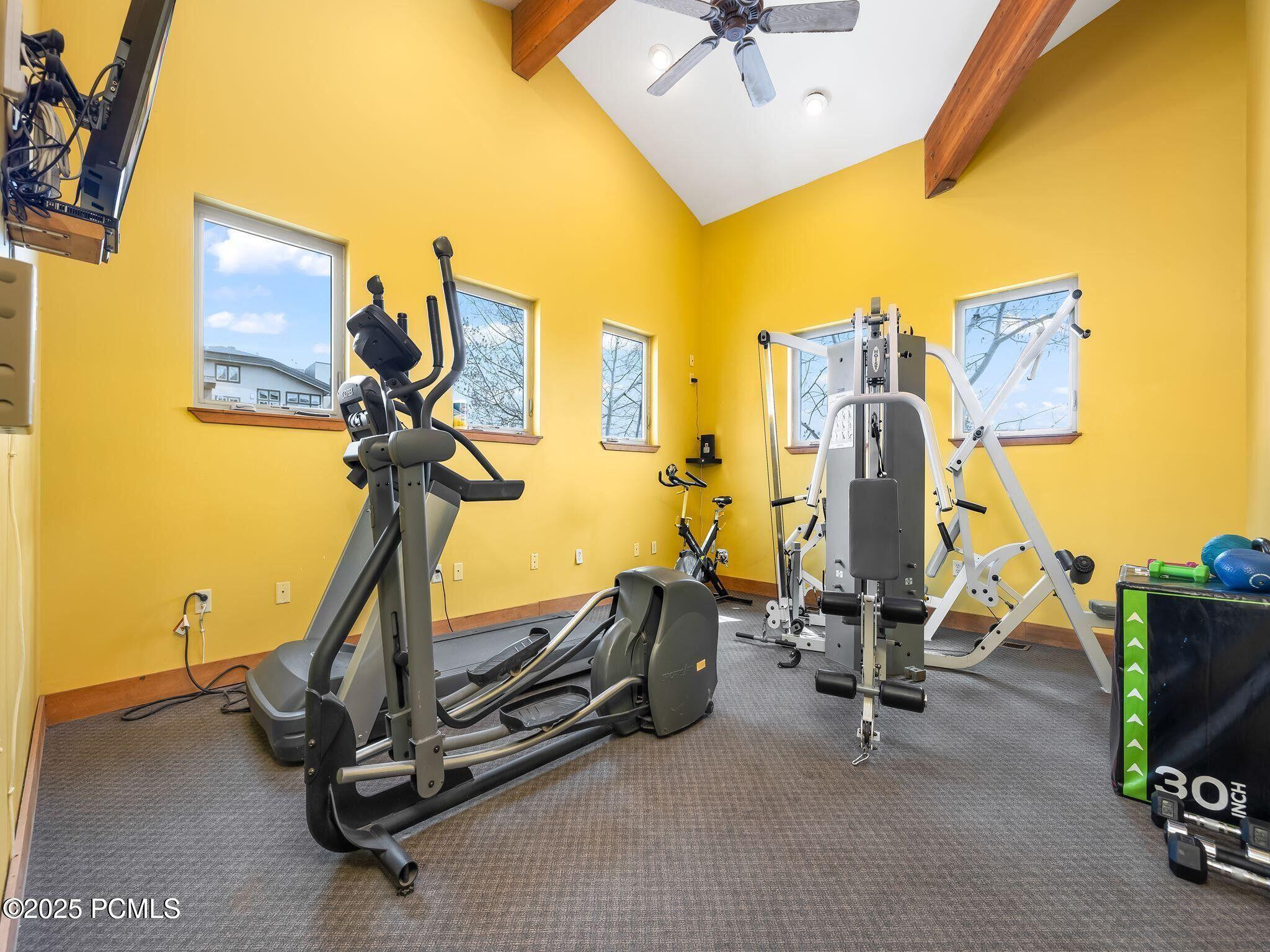 6785 N 2200 Apt 206