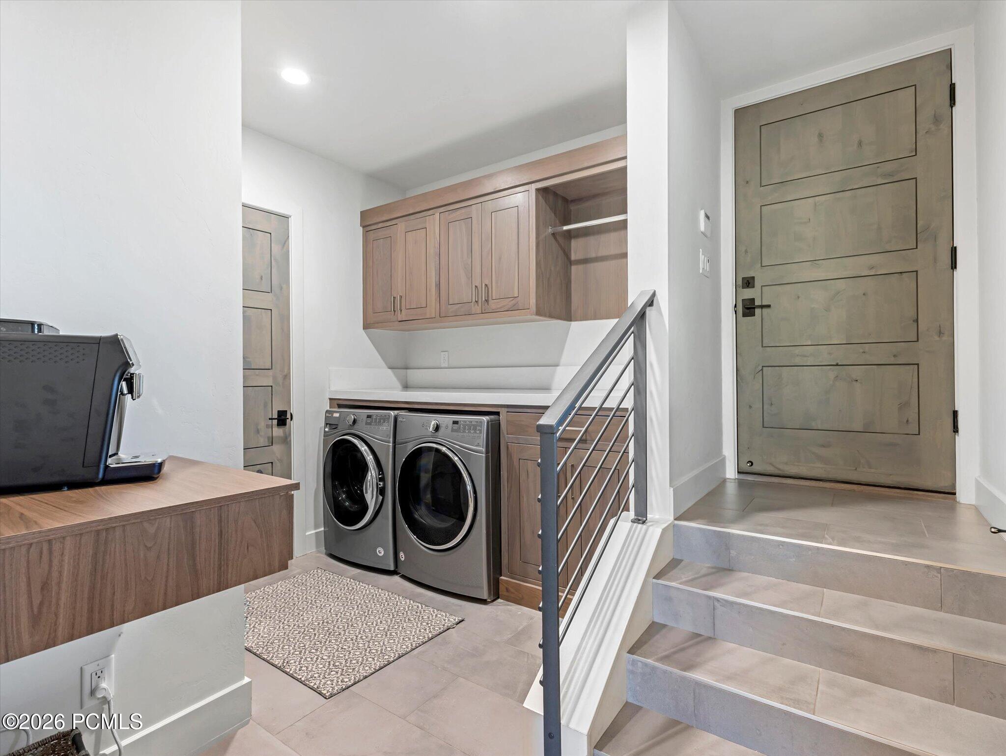 6634 W Golden Bear Loop