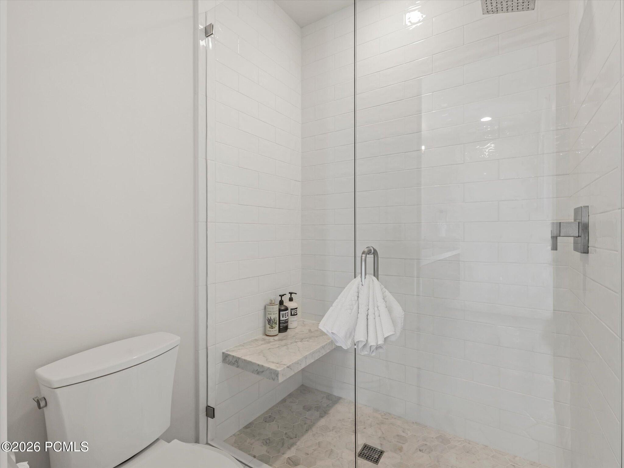 6634 W Golden Bear Loop