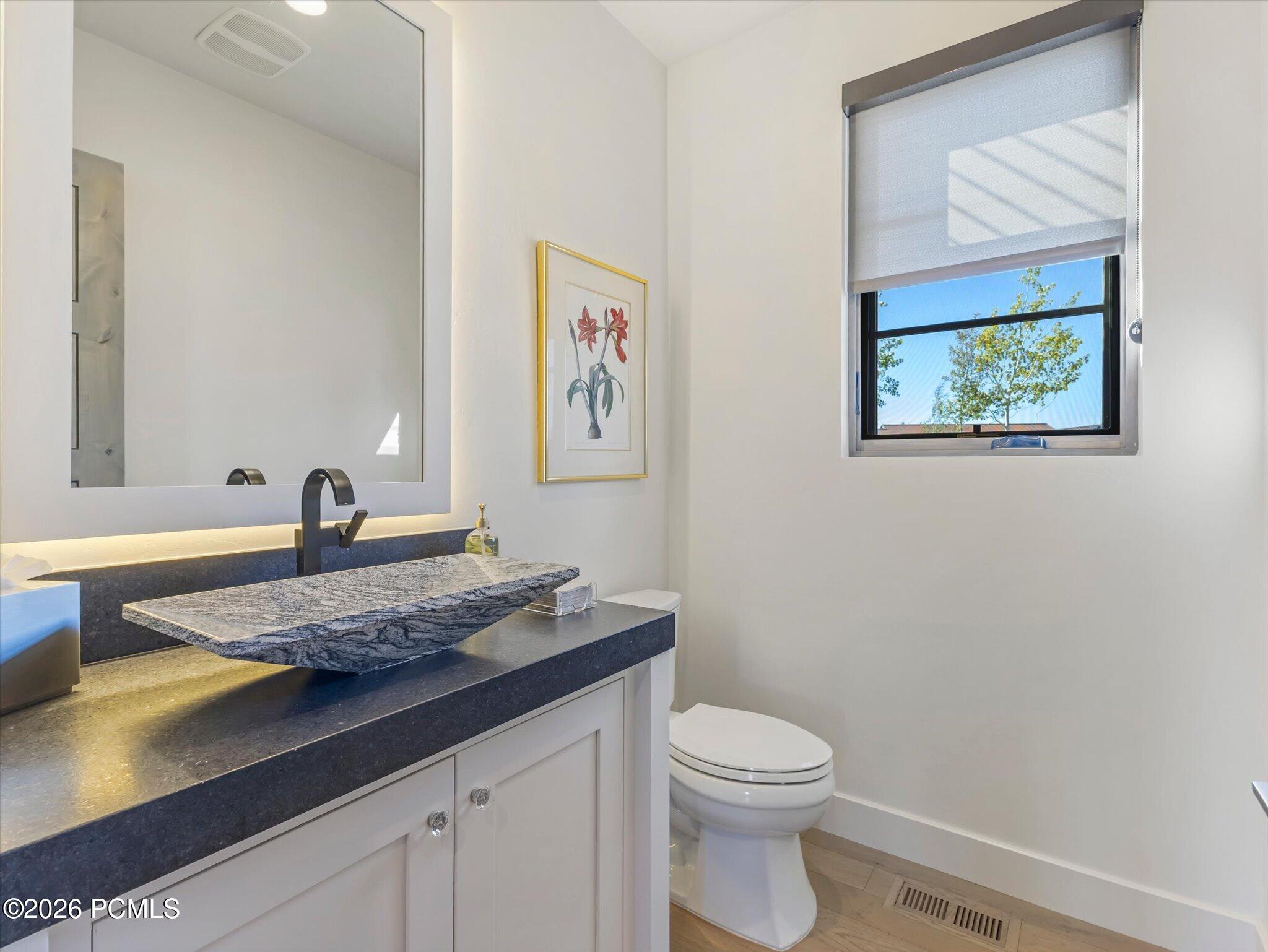 6634 W Golden Bear Loop