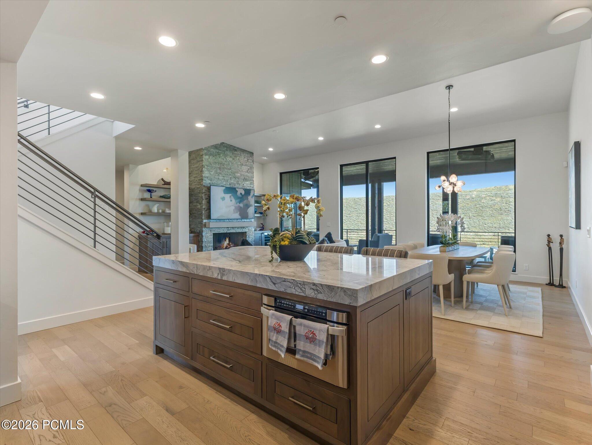 6634 W Golden Bear Loop