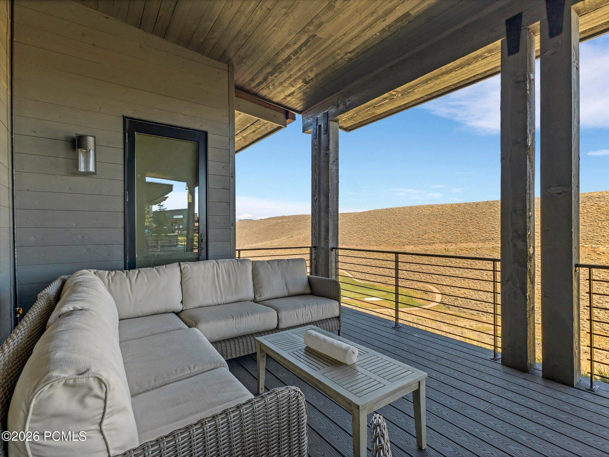6634 W Golden Bear Loop