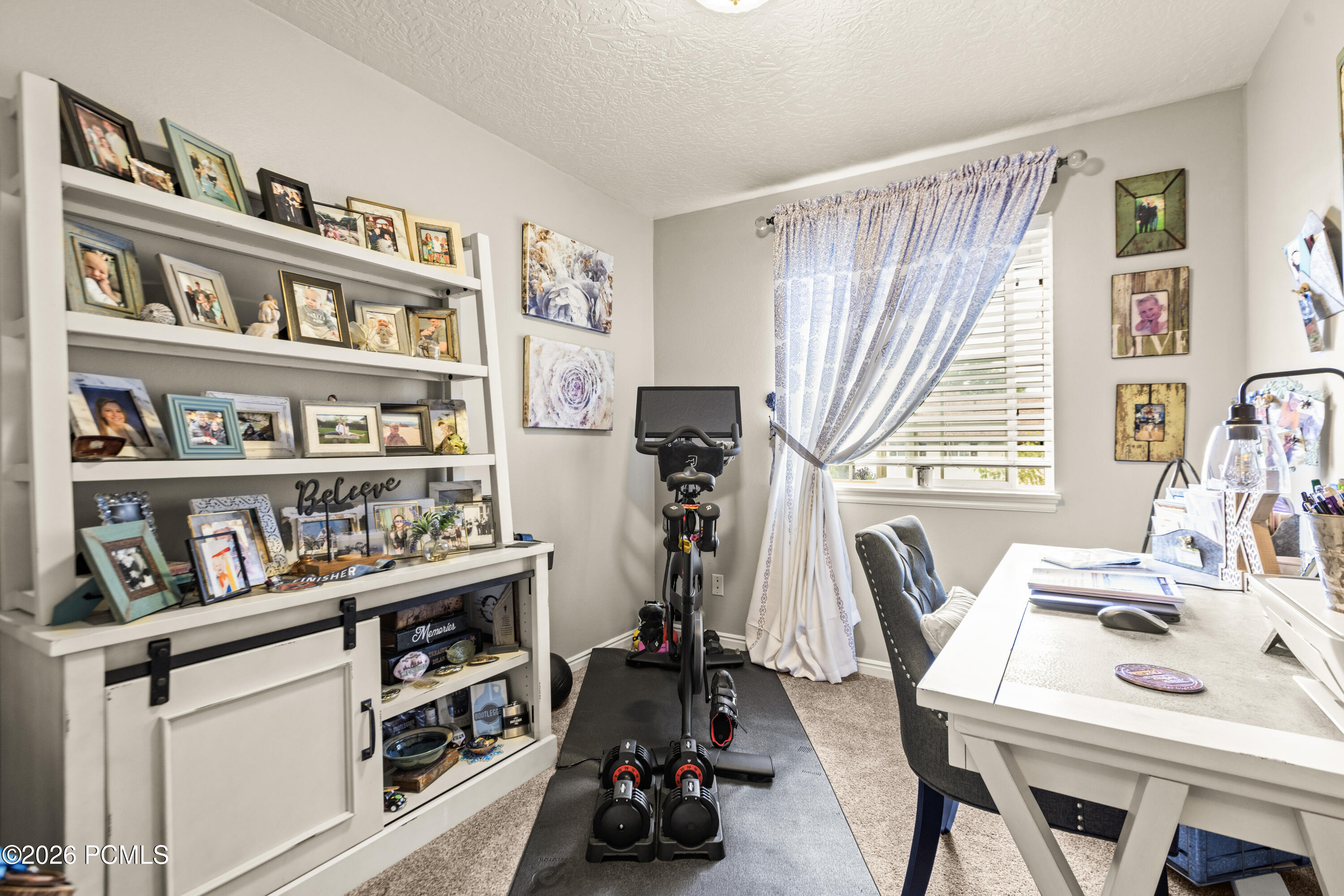 886 N Hamlet Circle Circle