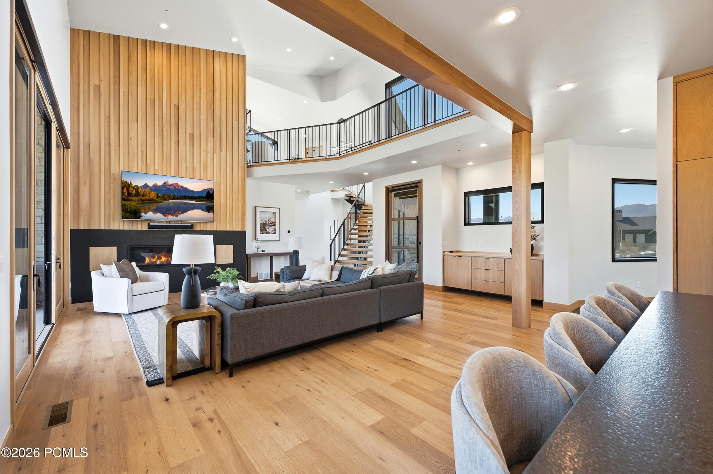 1090 N Oquirrh Mountain Drive