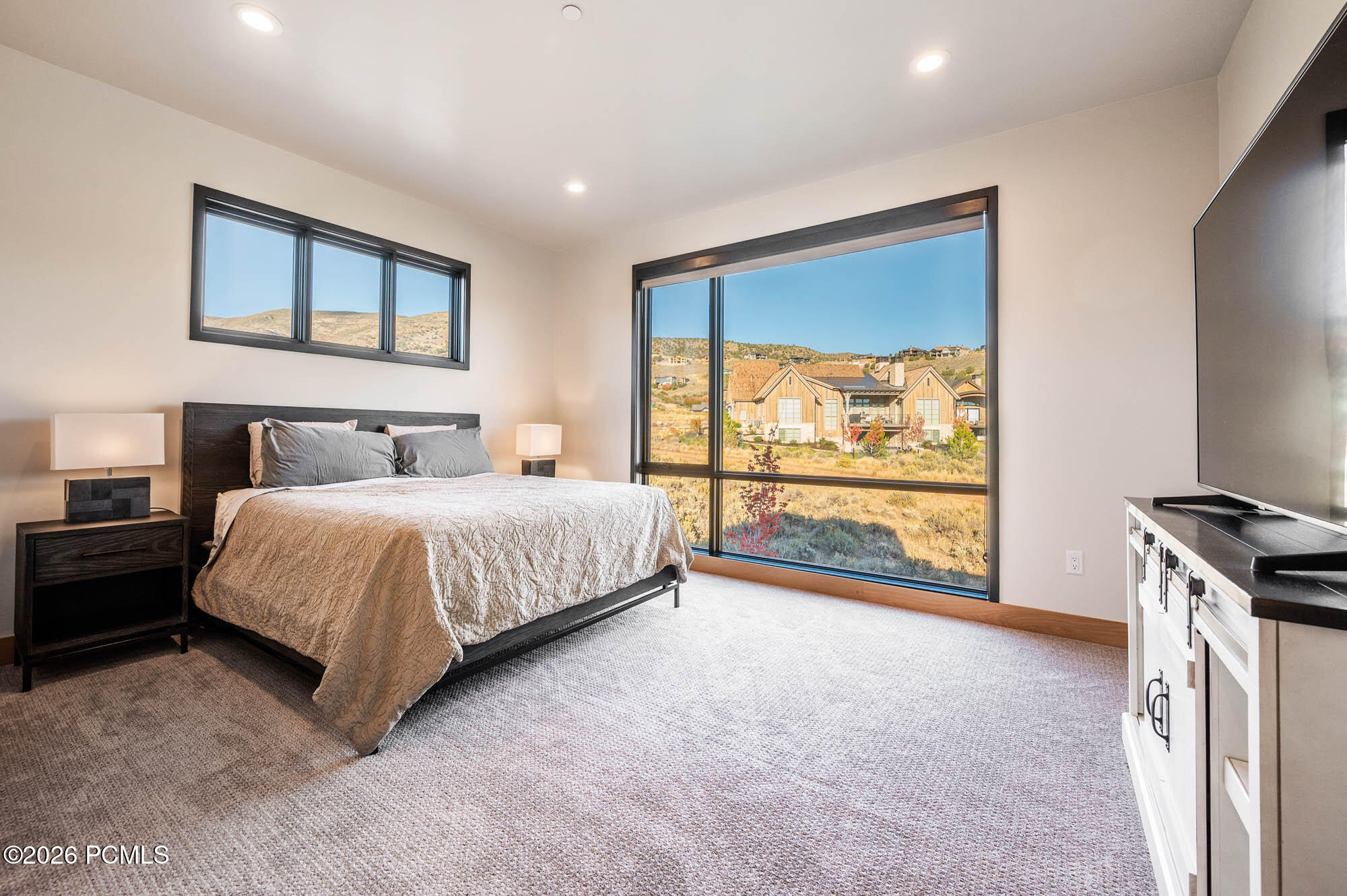 1090 N Oquirrh Mountain Drive