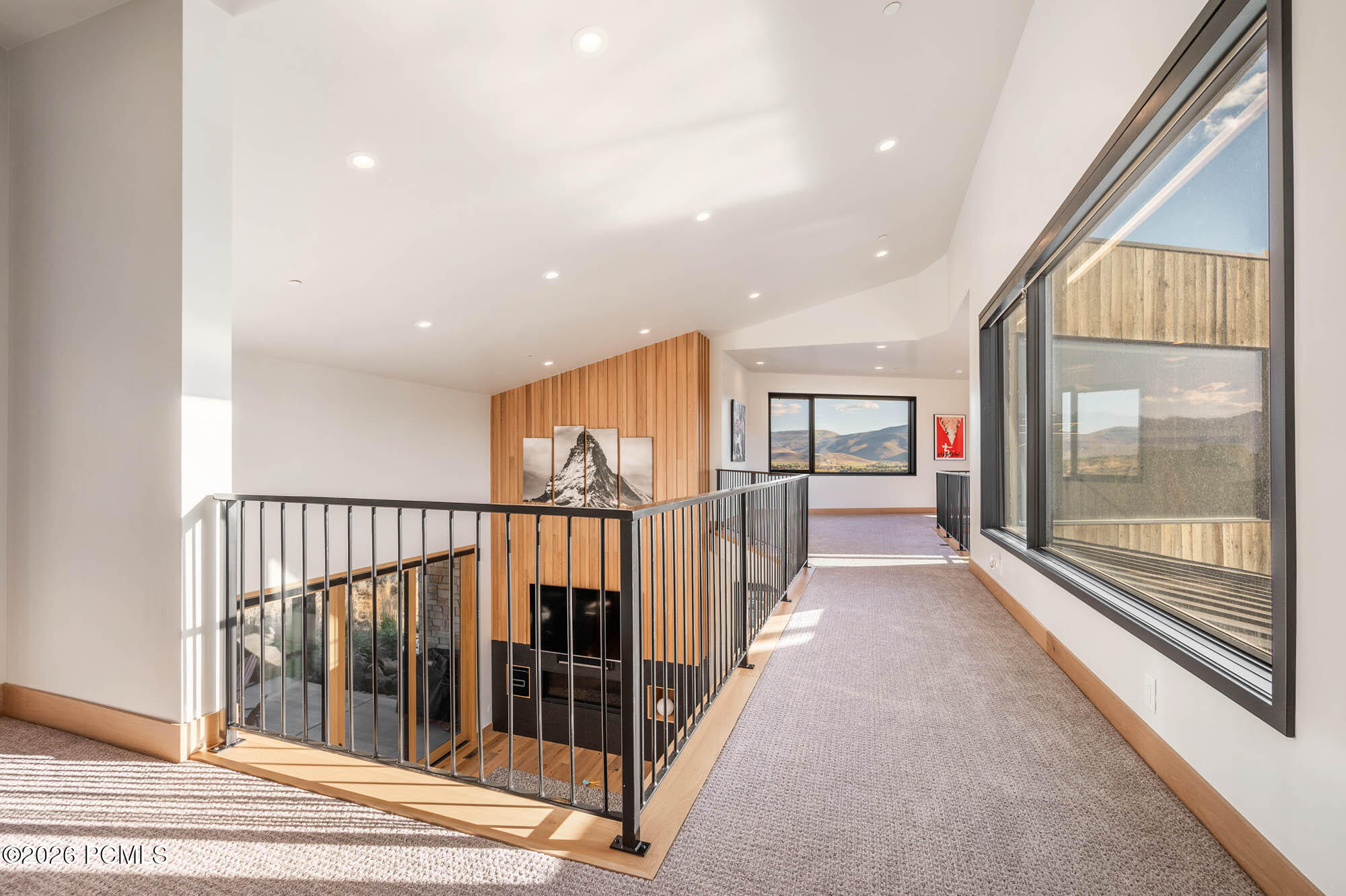 1090 N Oquirrh Mountain Drive
