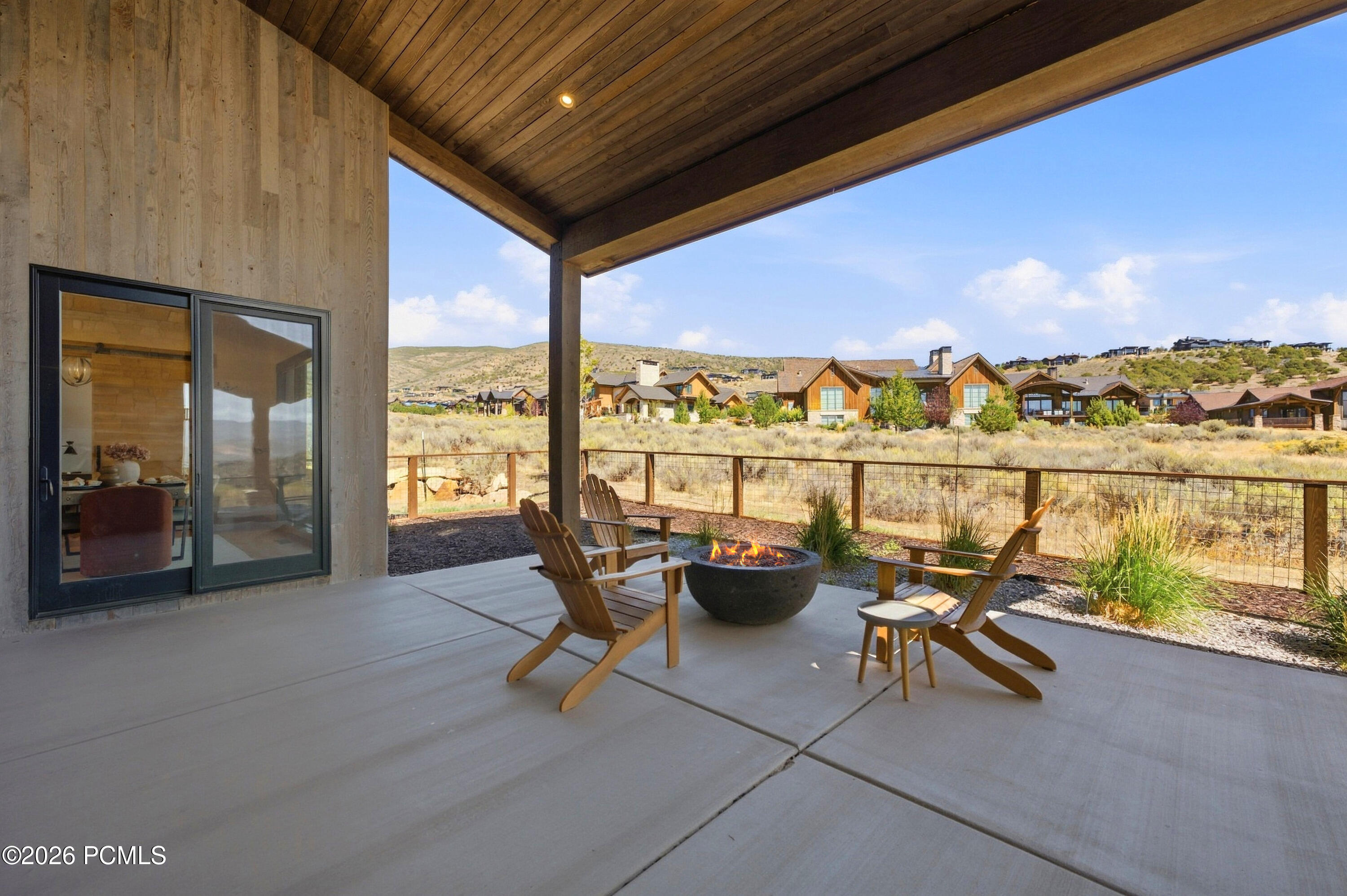 1090 N Oquirrh Mountain Drive