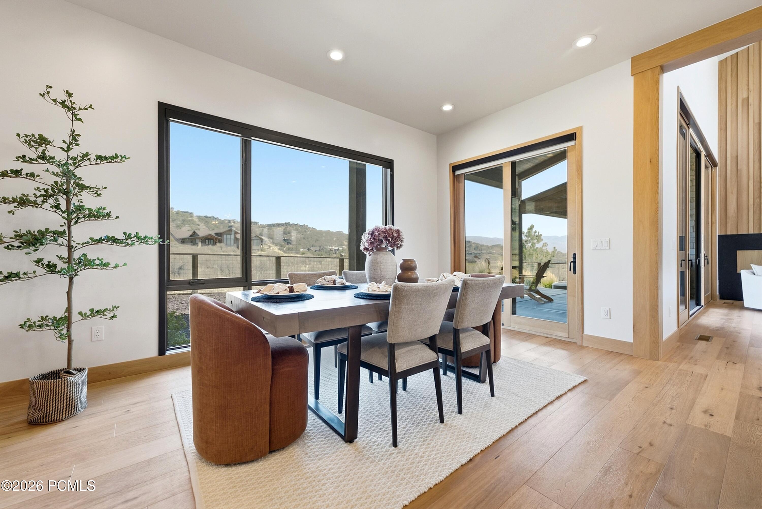 1090 N Oquirrh Mountain Drive