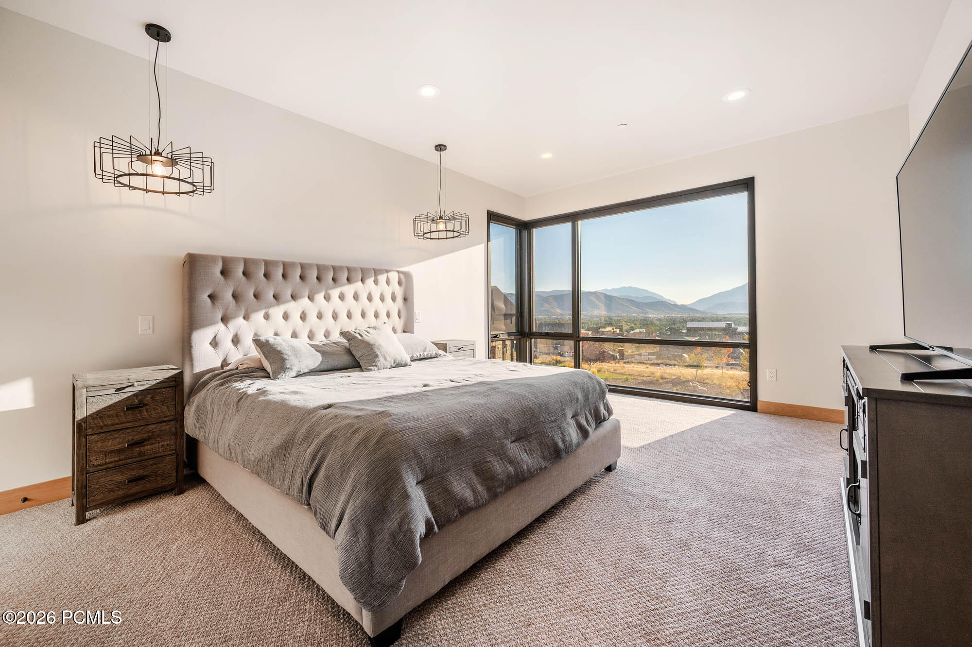 1090 N Oquirrh Mountain Drive