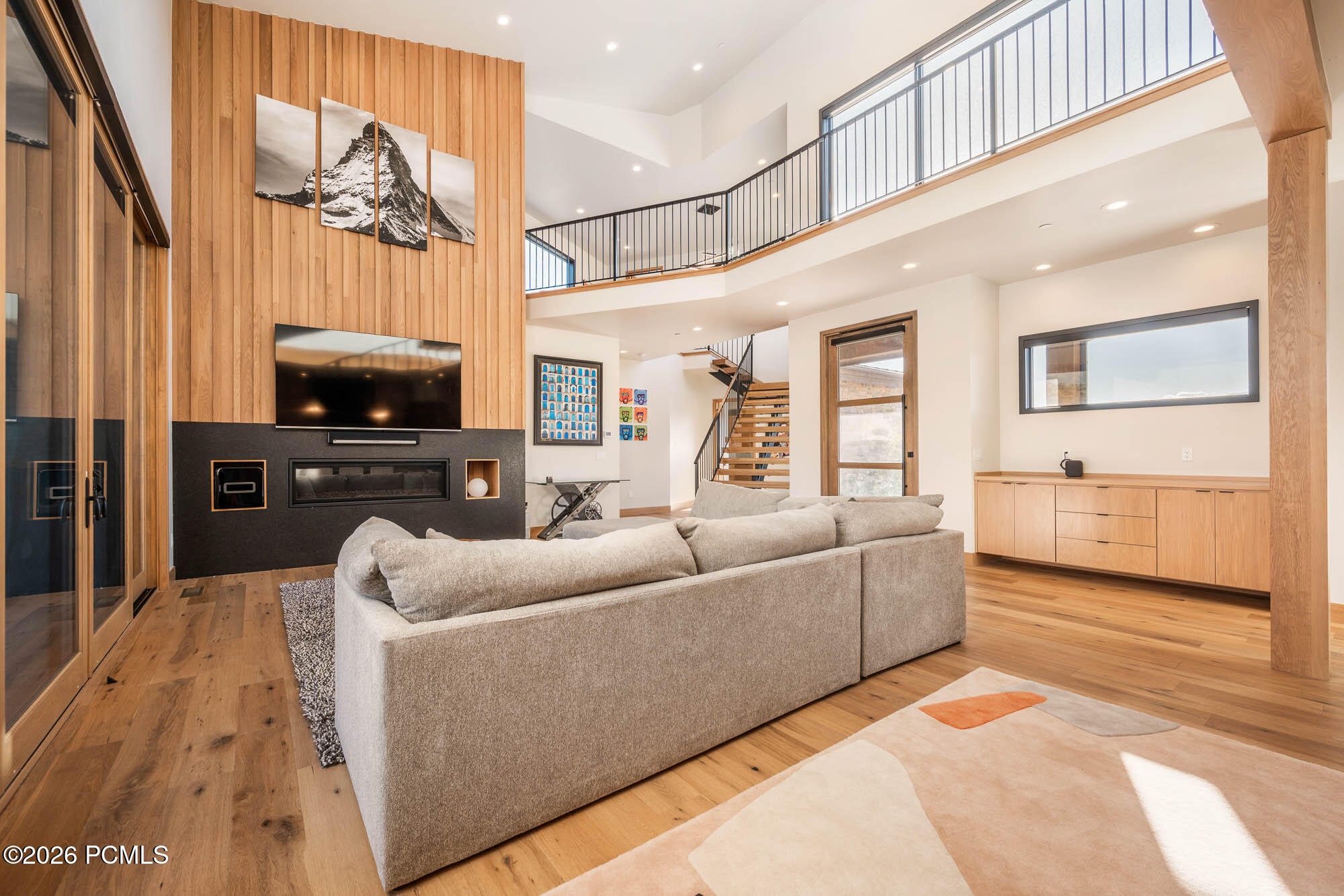 1090 N Oquirrh Mountain Drive