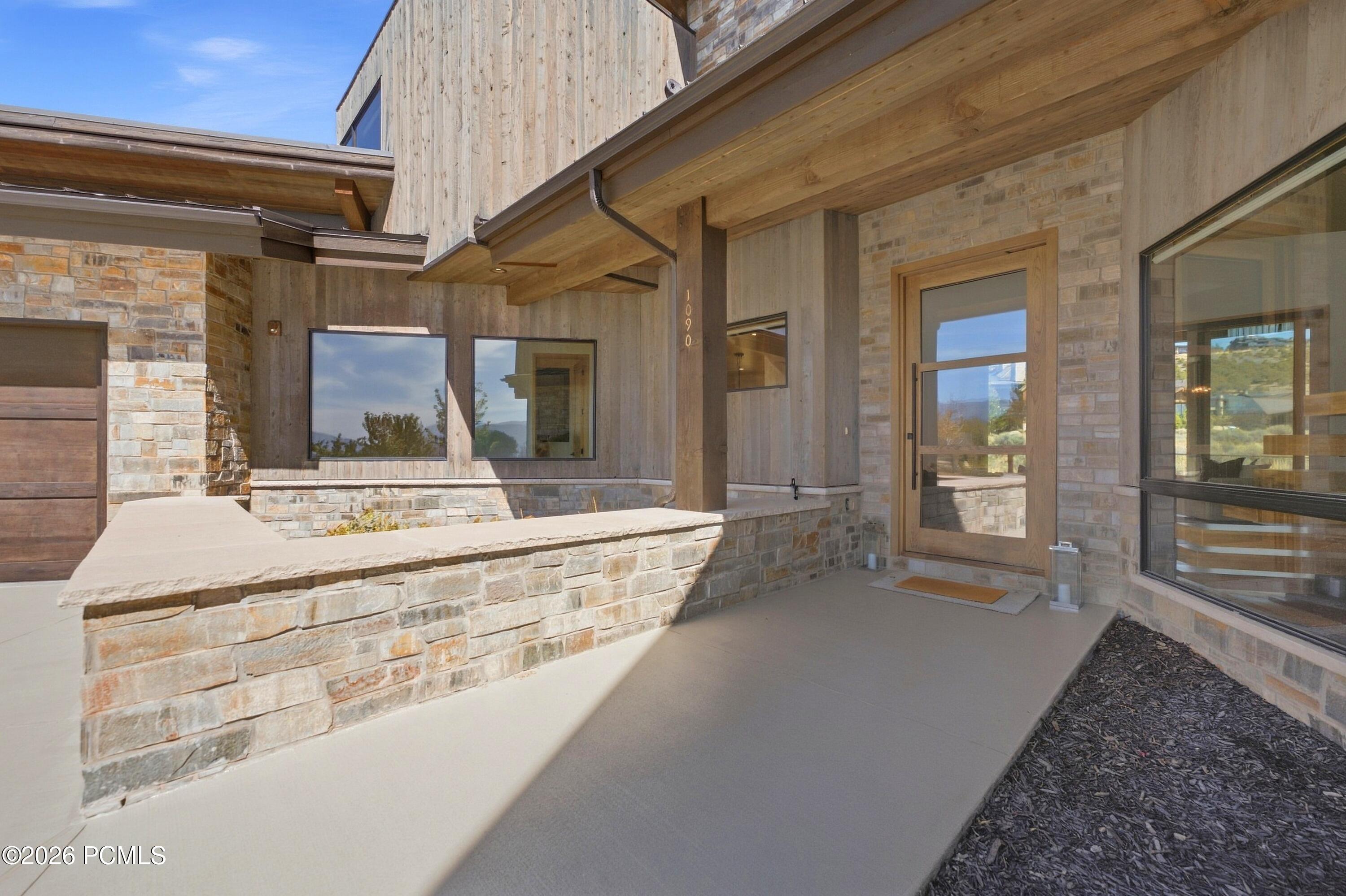 1090 N Oquirrh Mountain Drive