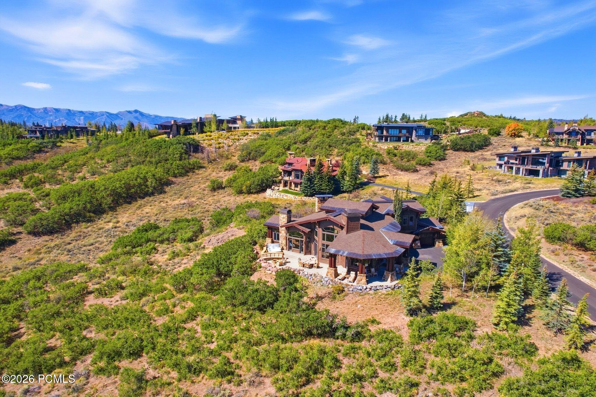 8425 N Sunrise Loop