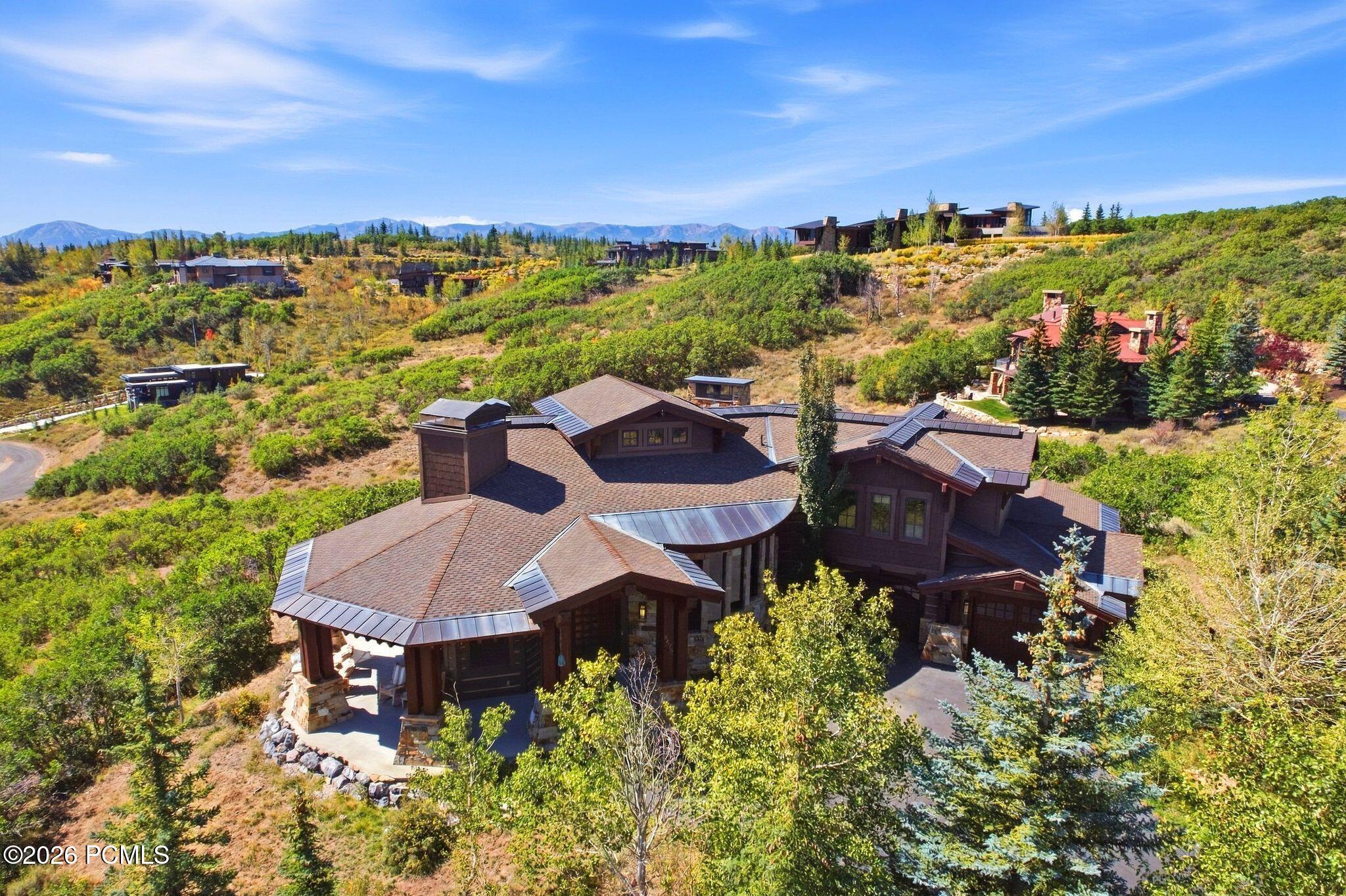 8425 N Sunrise Loop