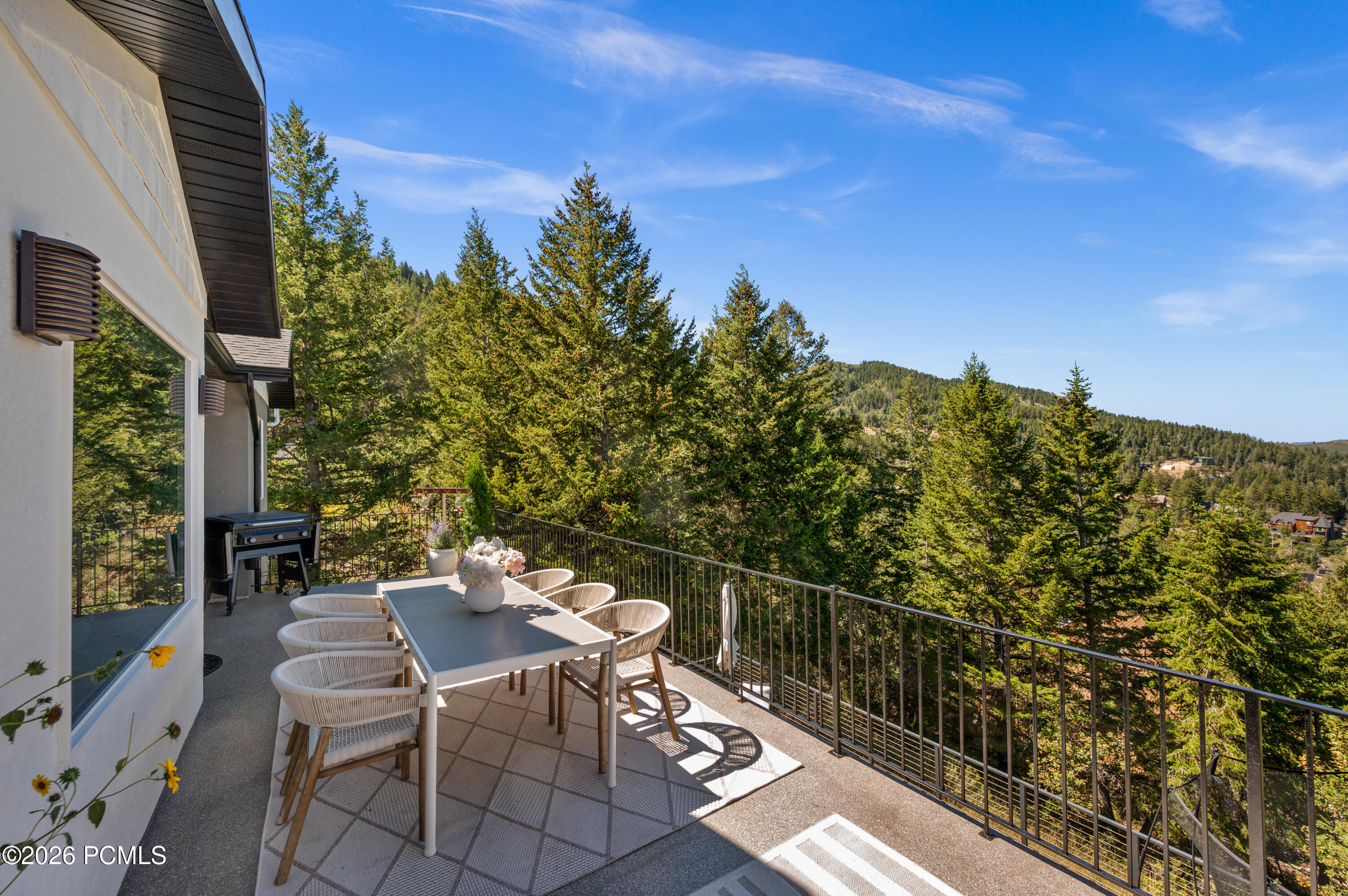 330 Matterhorn Drive