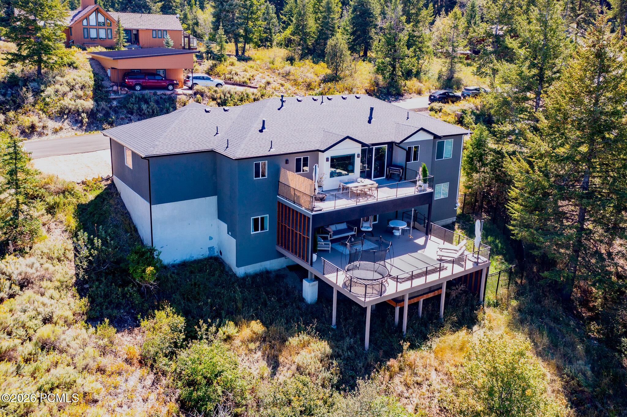 330 Matterhorn Drive
