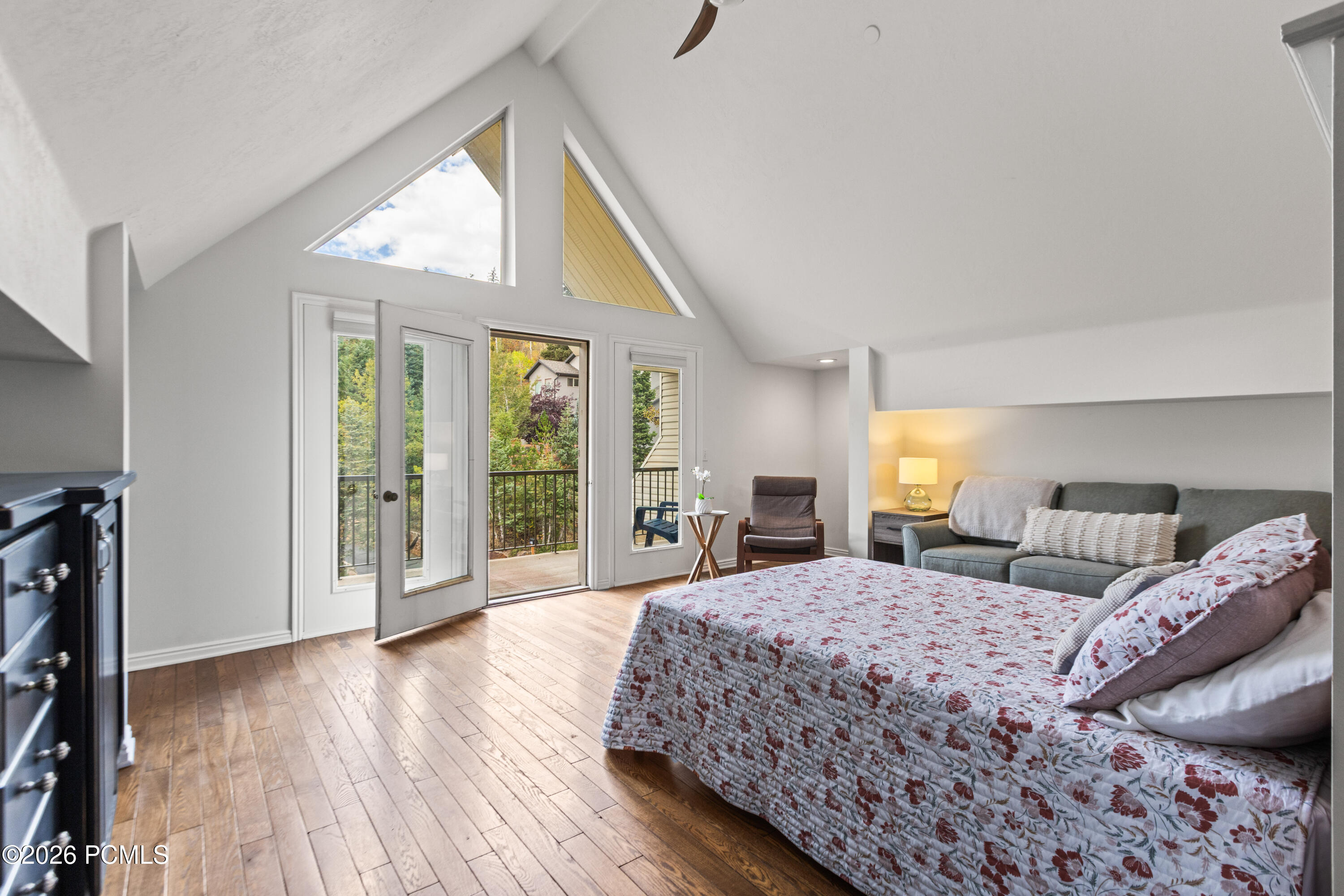435 Aspen Drive 6