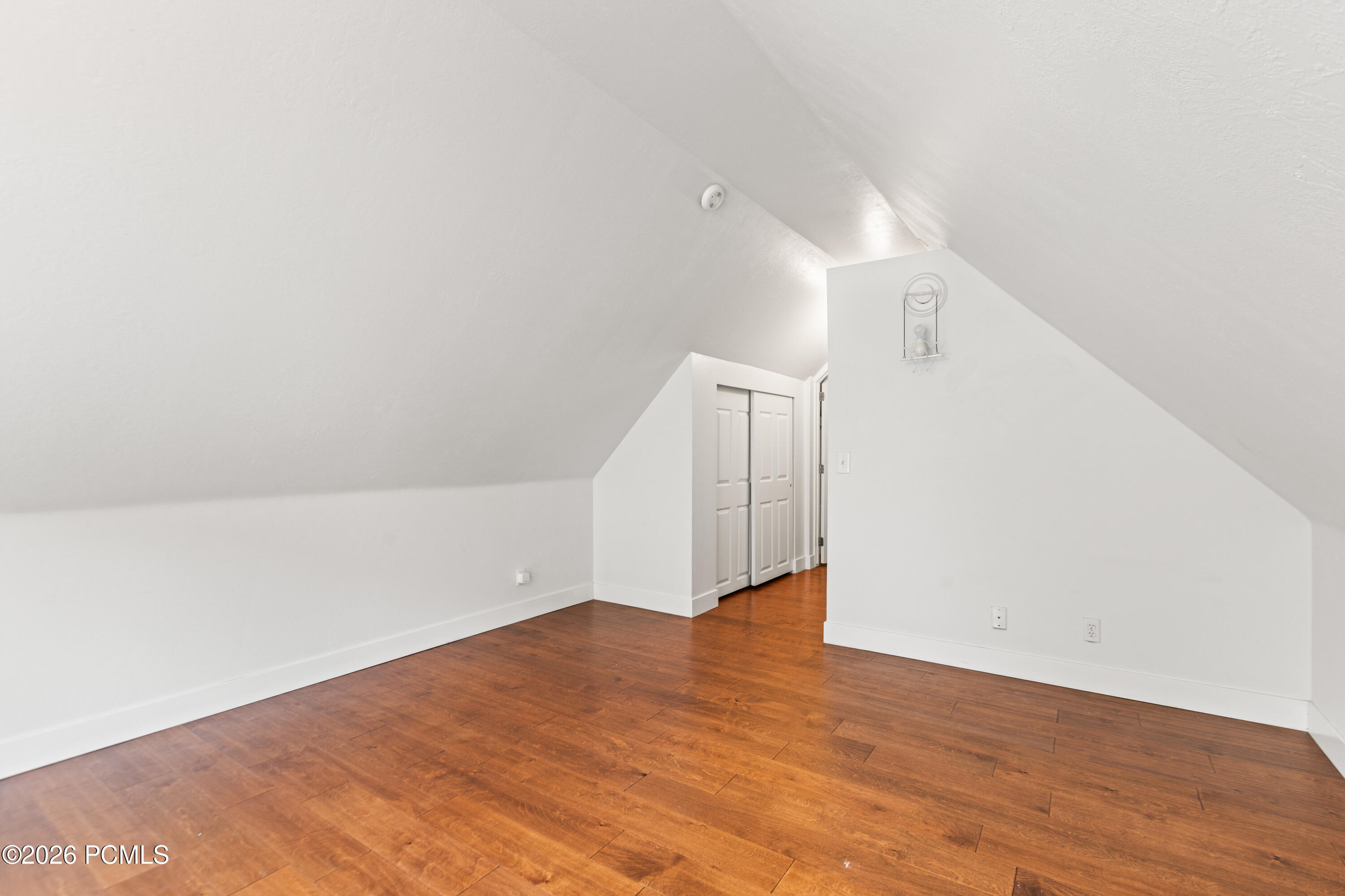 435 Aspen Drive 6