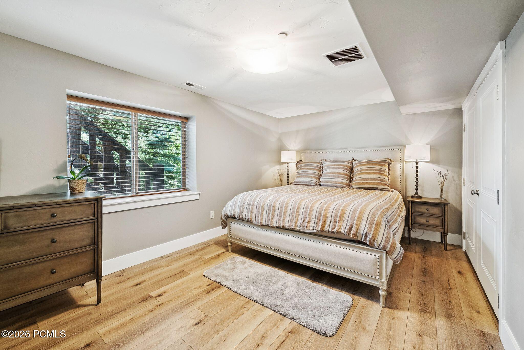 5581 Oslo Lane A