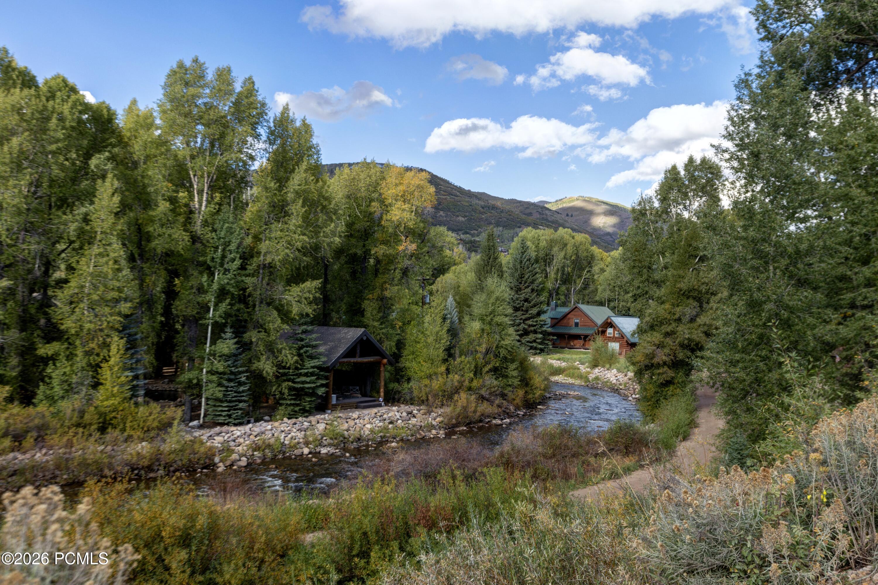5324 Fremont Trail