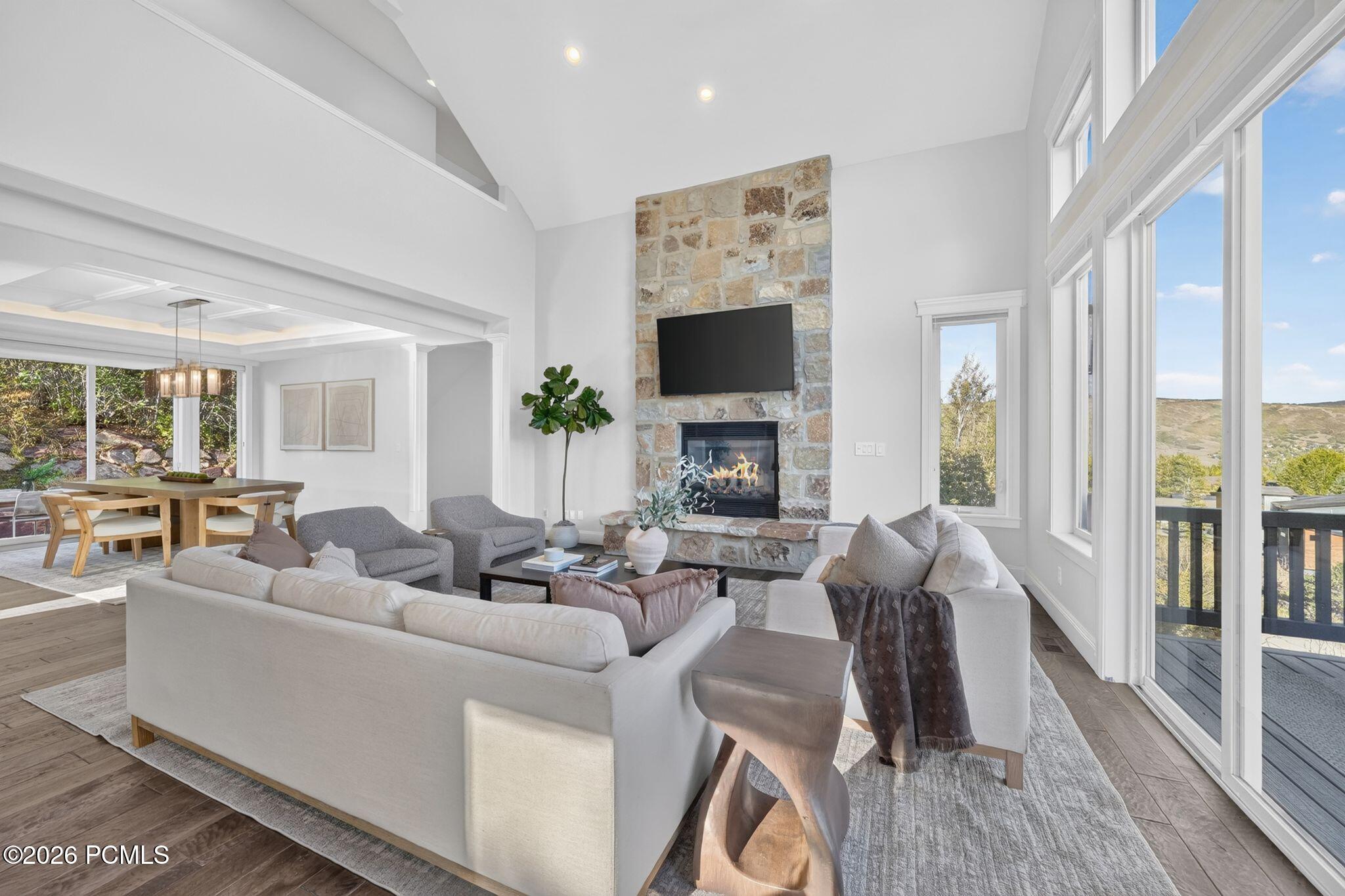8931 Northcove Drive
