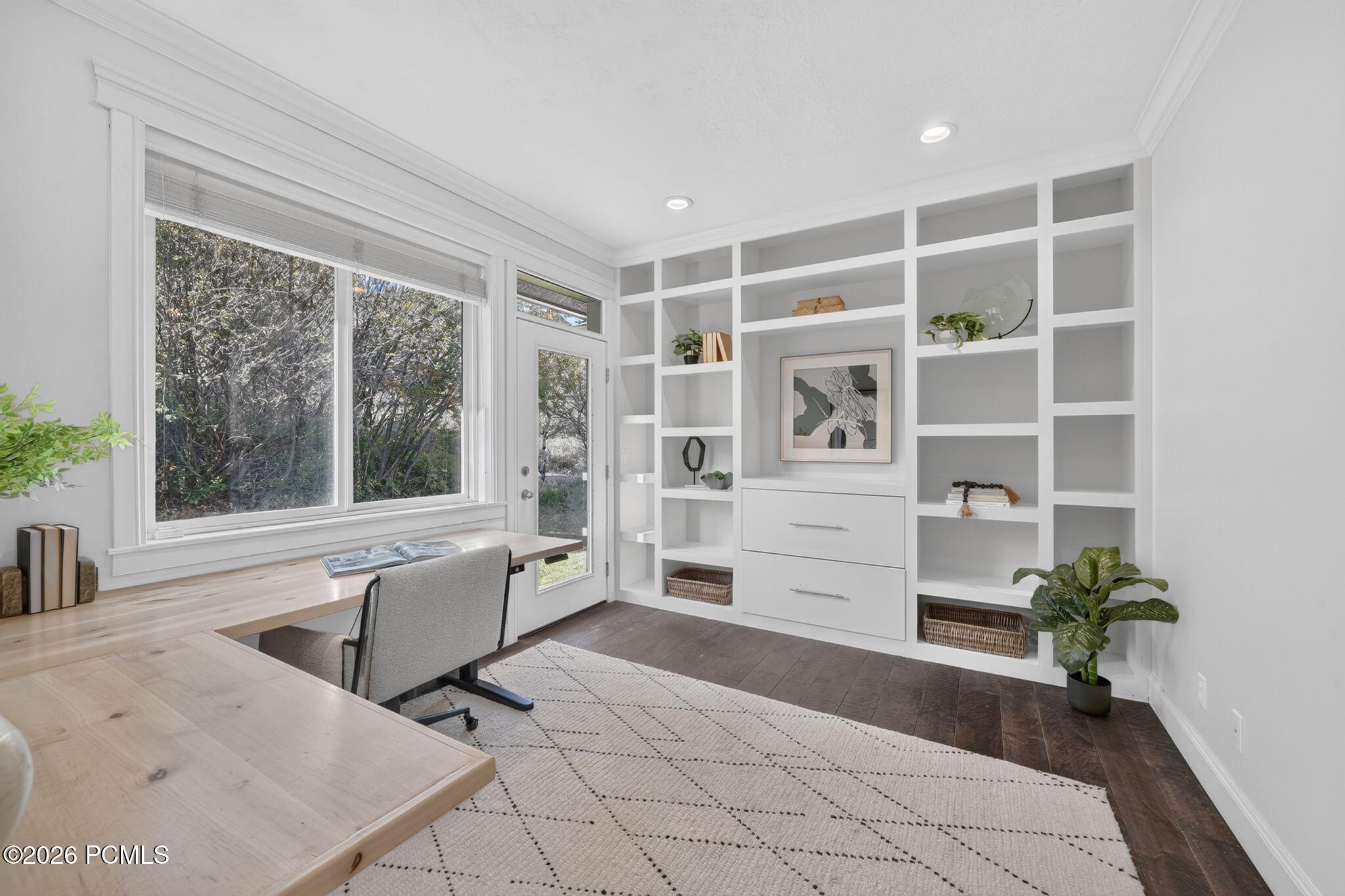 8931 Northcove Drive