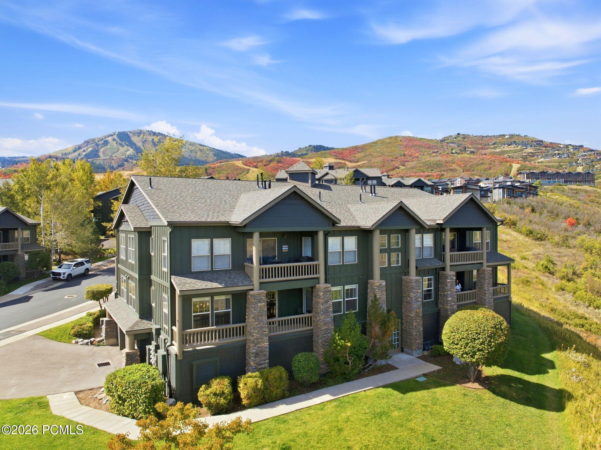 1756 W Fox Bay Drive F103