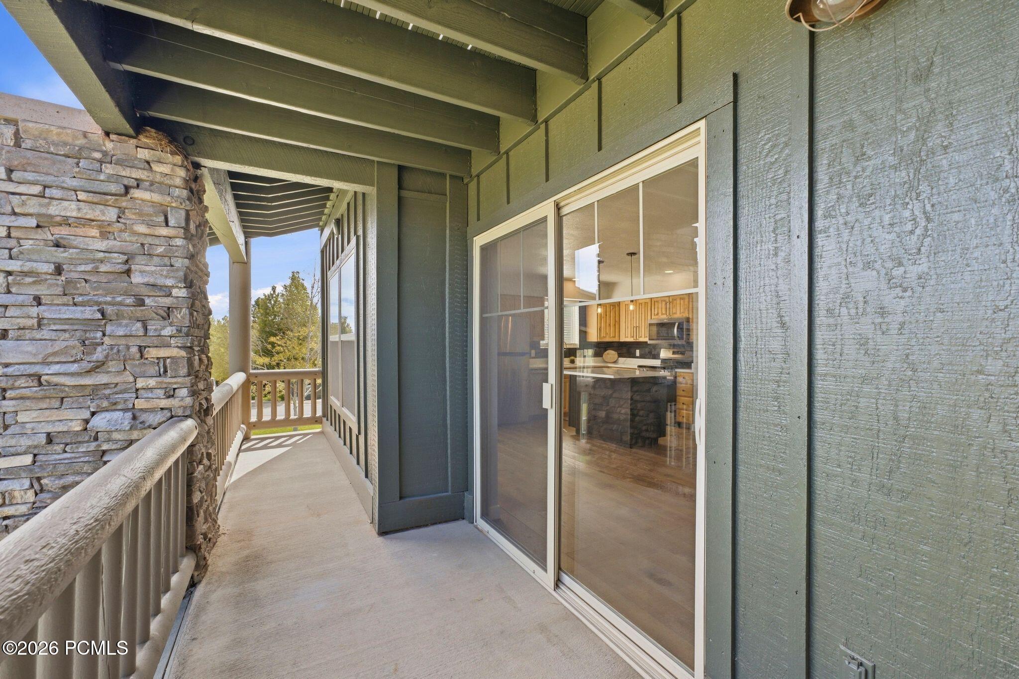 1756 W Fox Bay Drive F103