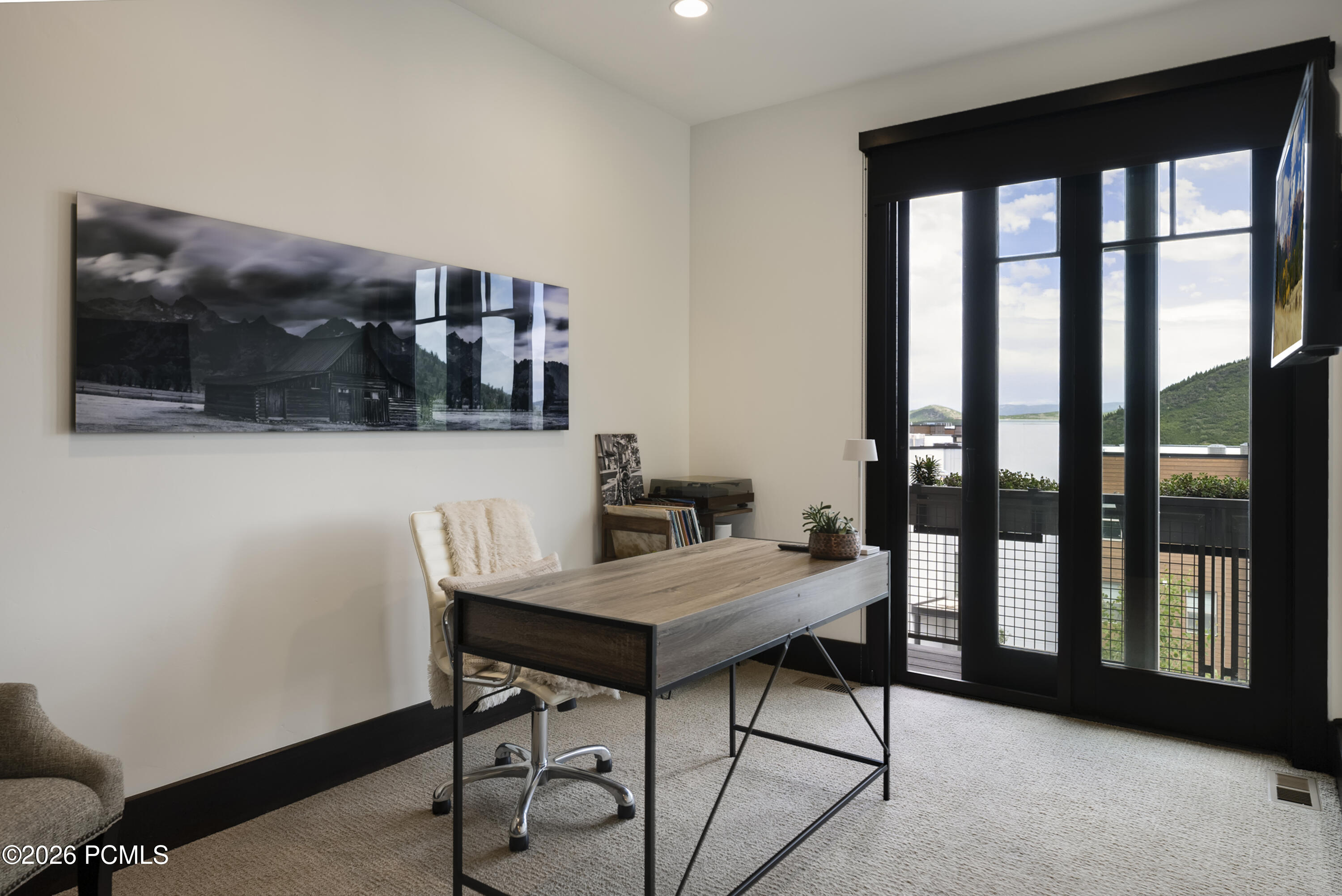 3680 Blackstone Drive