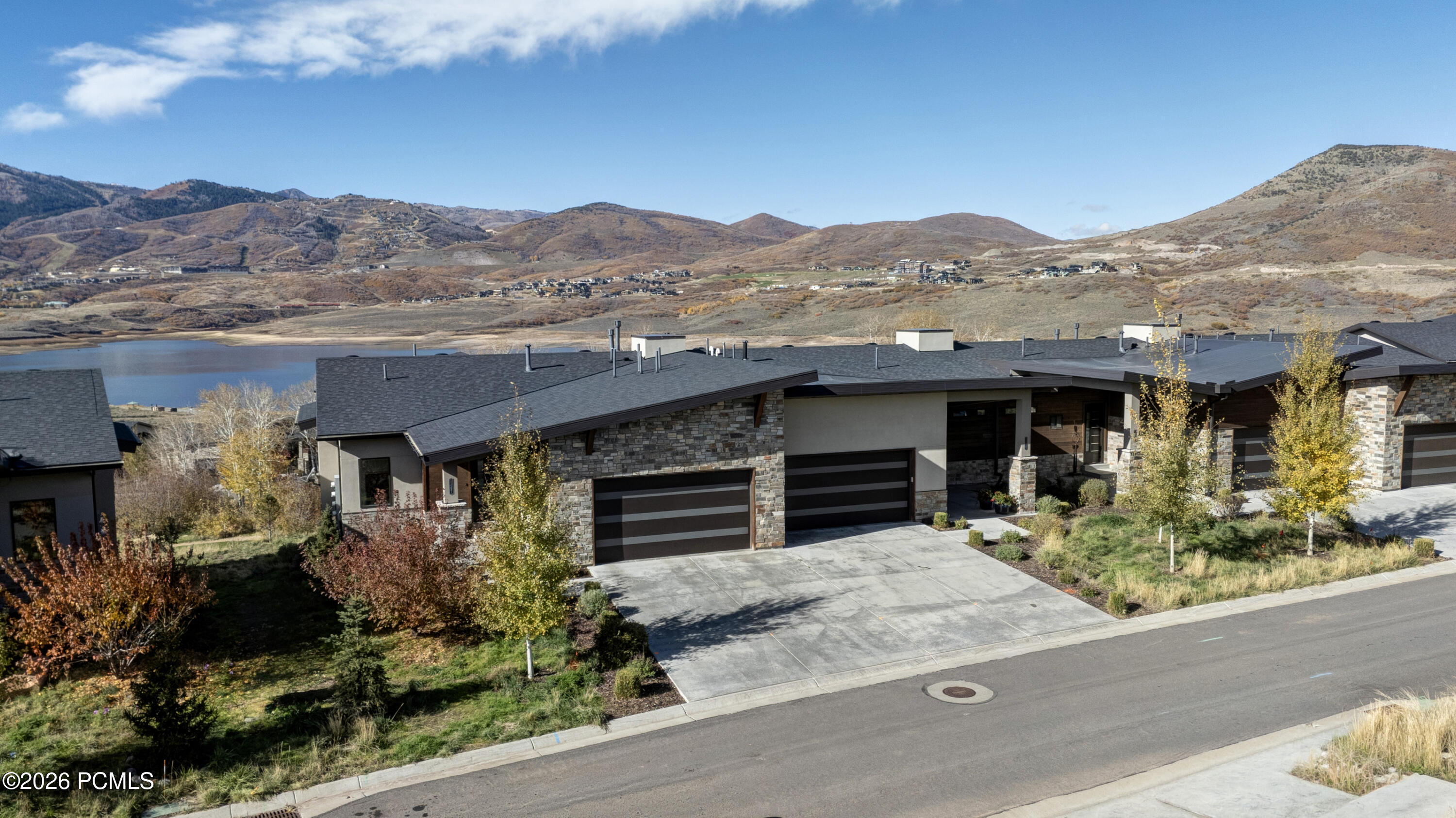 11529 N Groves Edge Drive