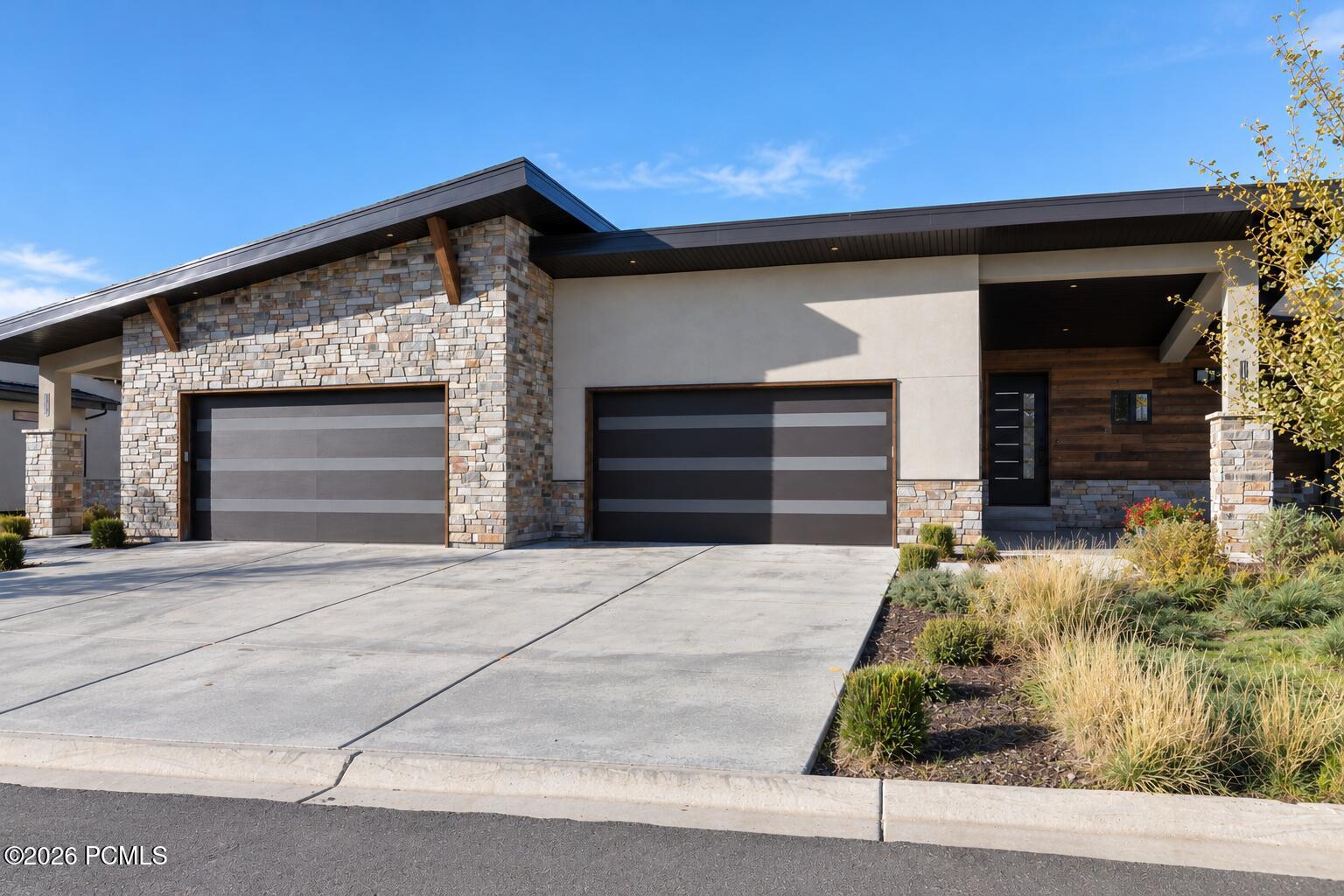 11529 N Groves Edge Drive