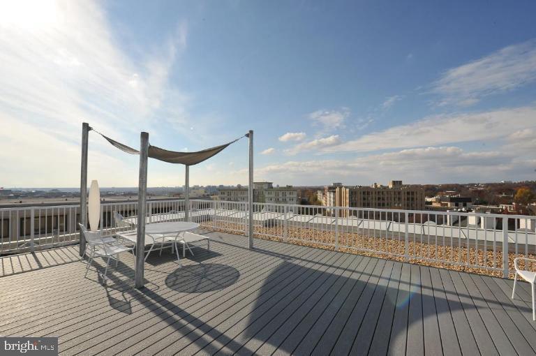 2022 COLUMBIA ROAD NW Unit: 406