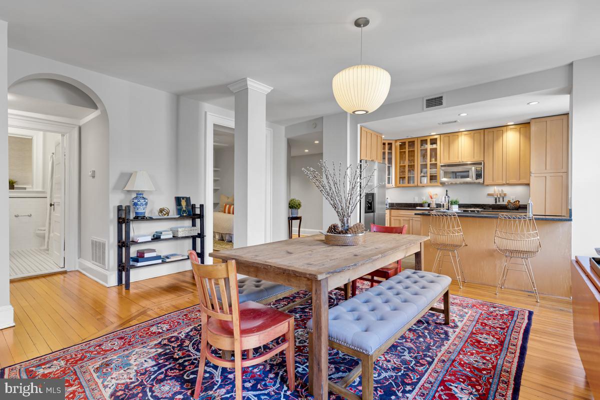2022 COLUMBIA ROAD NW Unit: 406