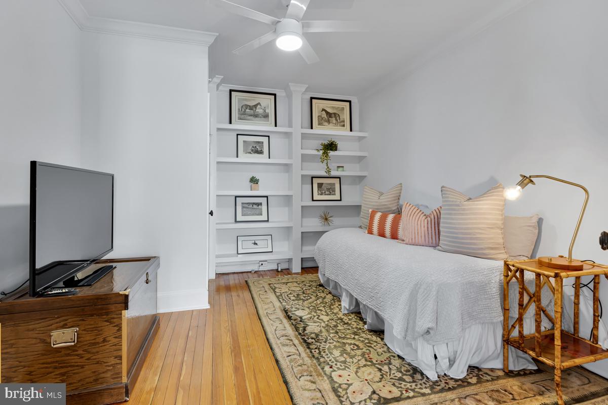 2022 COLUMBIA ROAD NW Unit: 406
