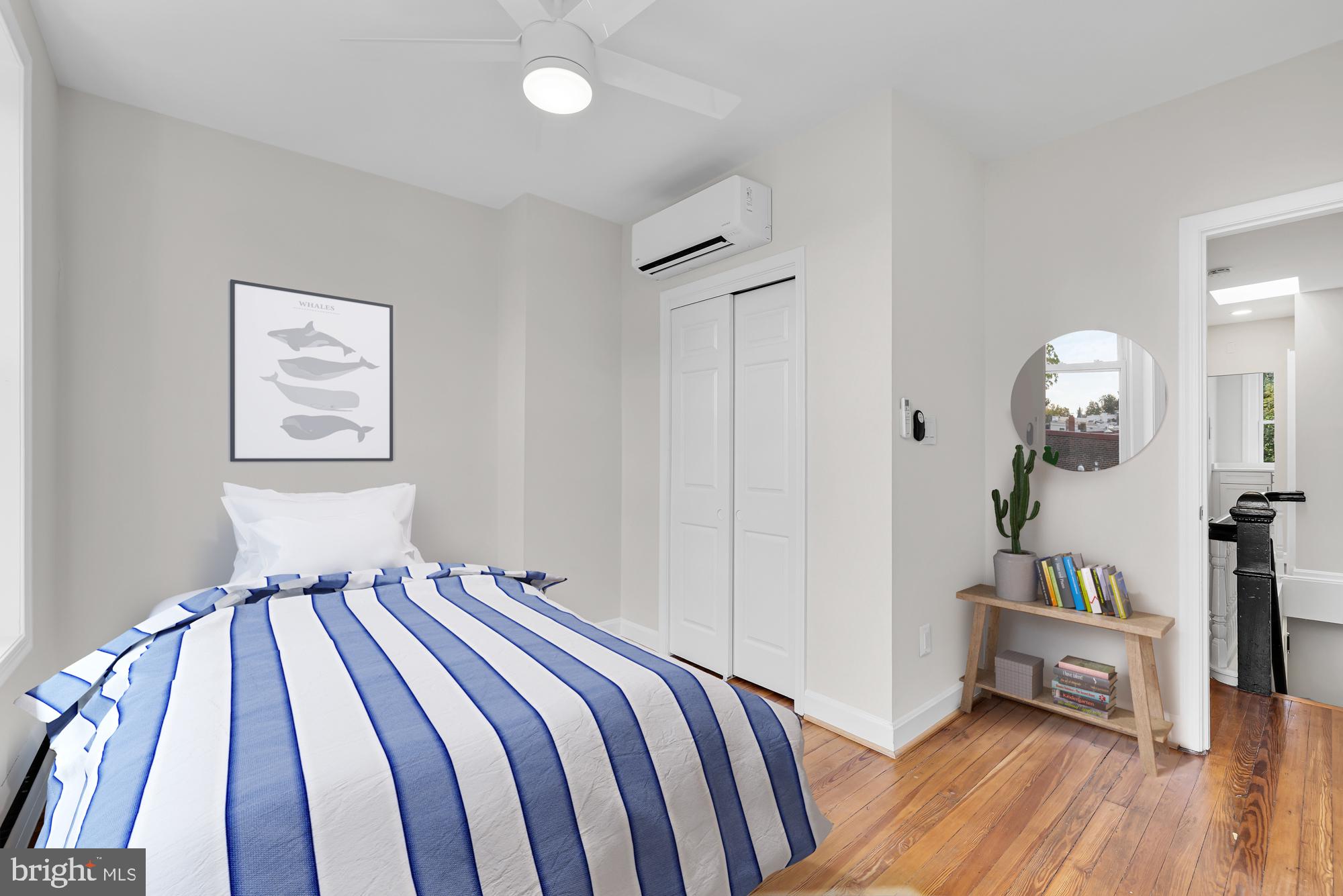 1105 East Capitol STREET SE Unit: 4