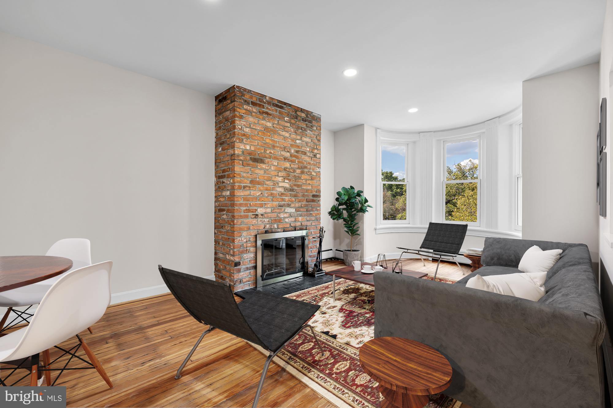 1105 East Capitol STREET SE Unit: 4