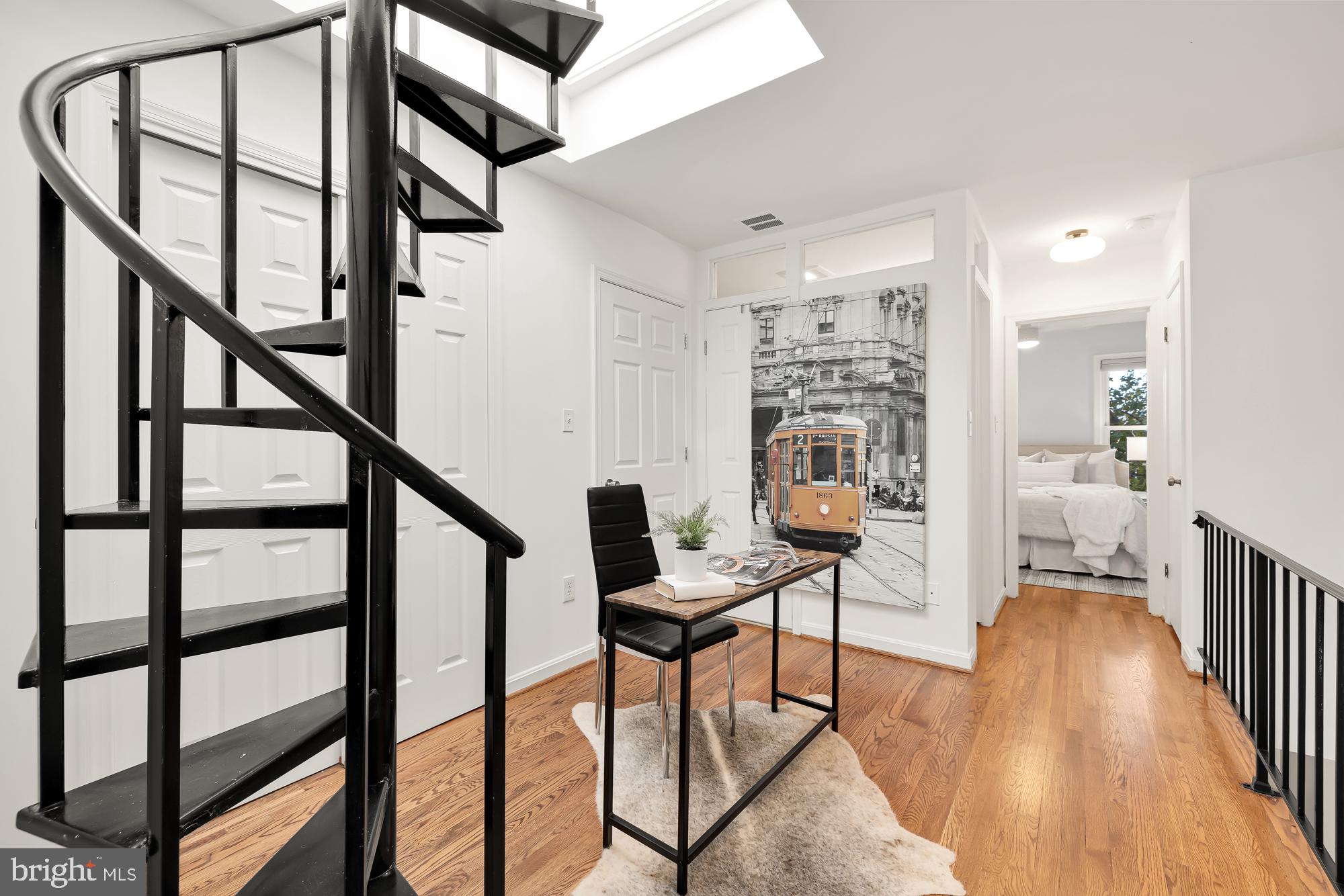 416 6th STREET NE