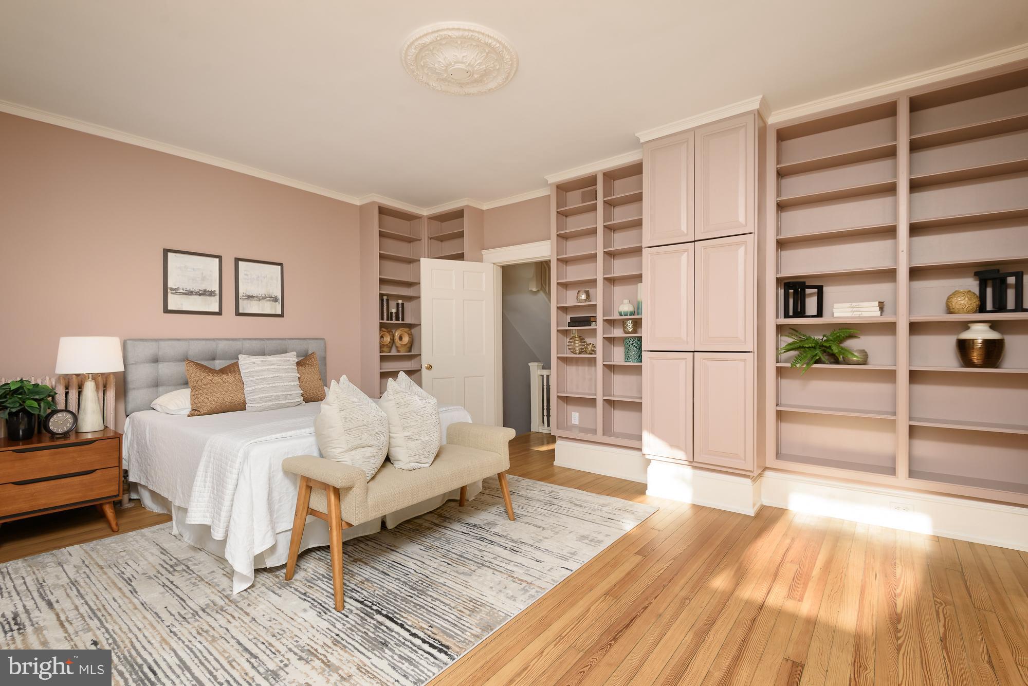 1014 Massachusetts AVENUE NE