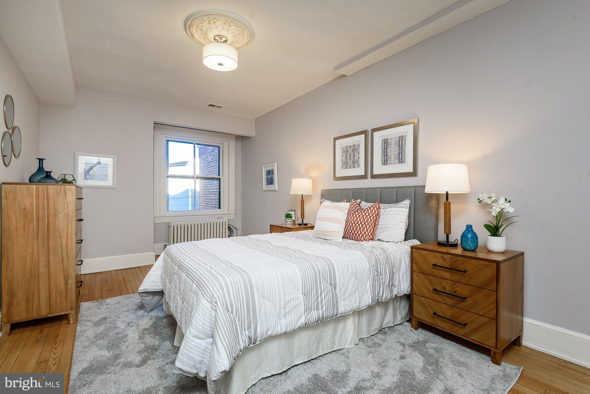 1014 Massachusetts AVENUE NE